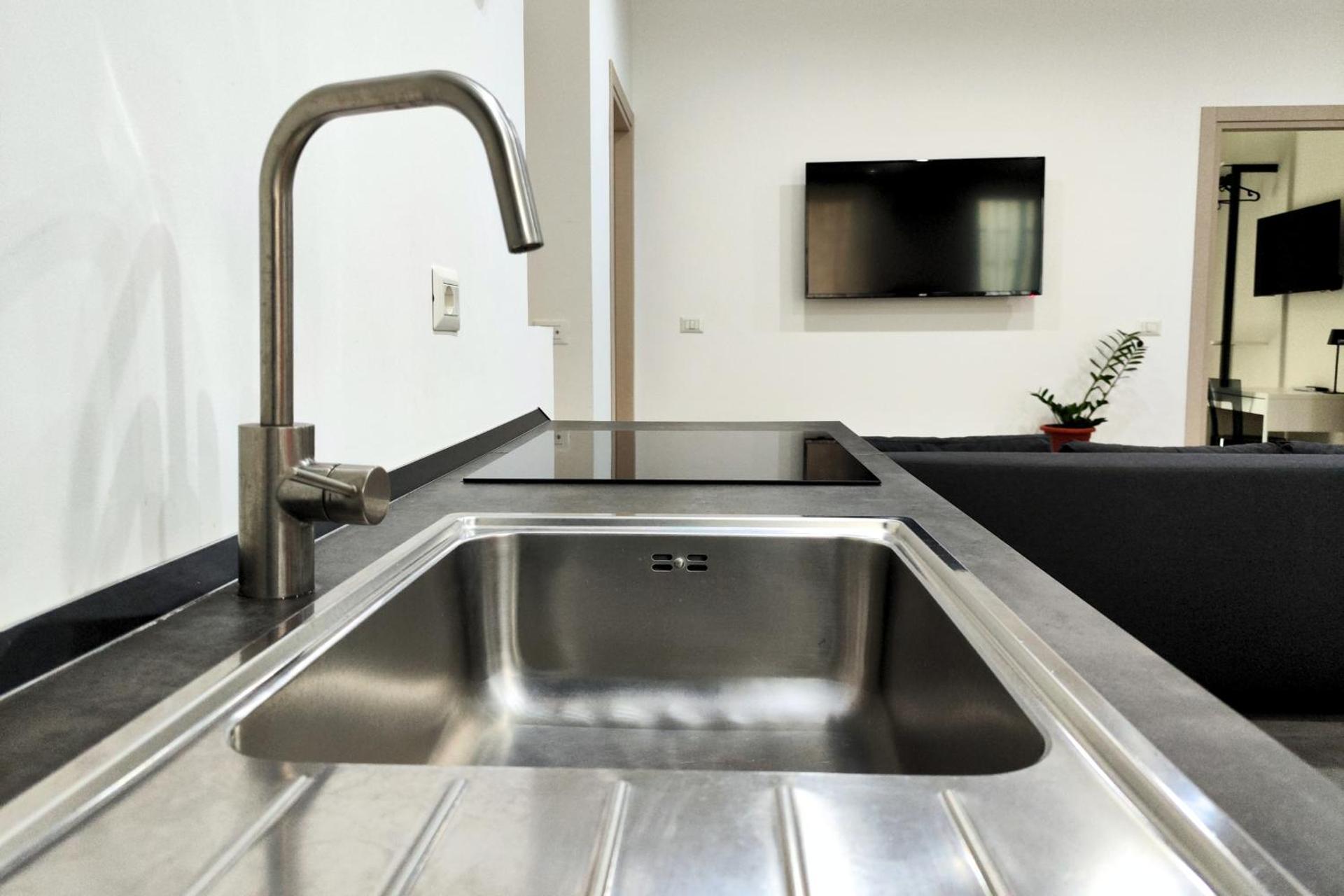 Kitchen or kitchenette