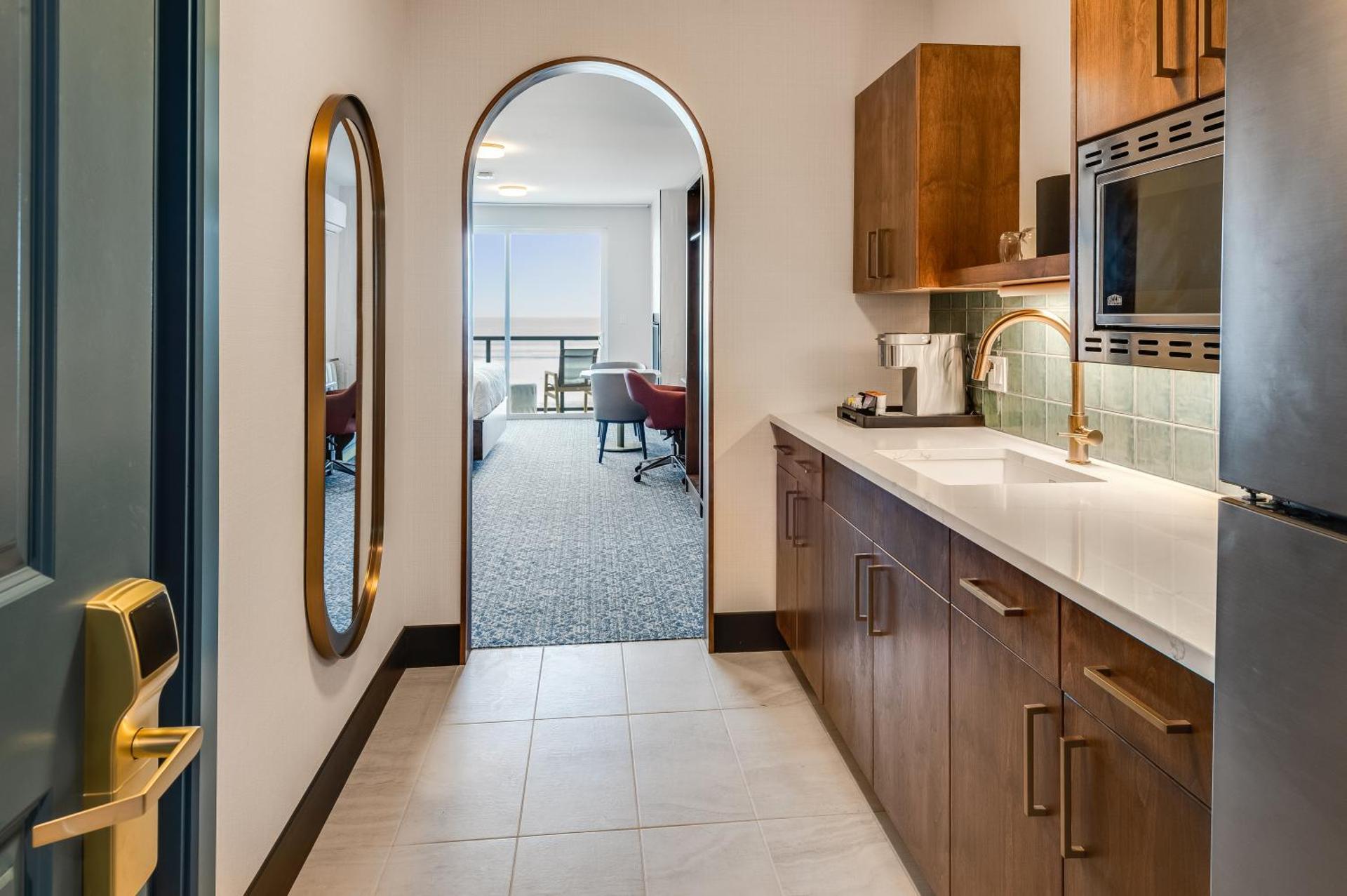 Kitchen or kitchenette