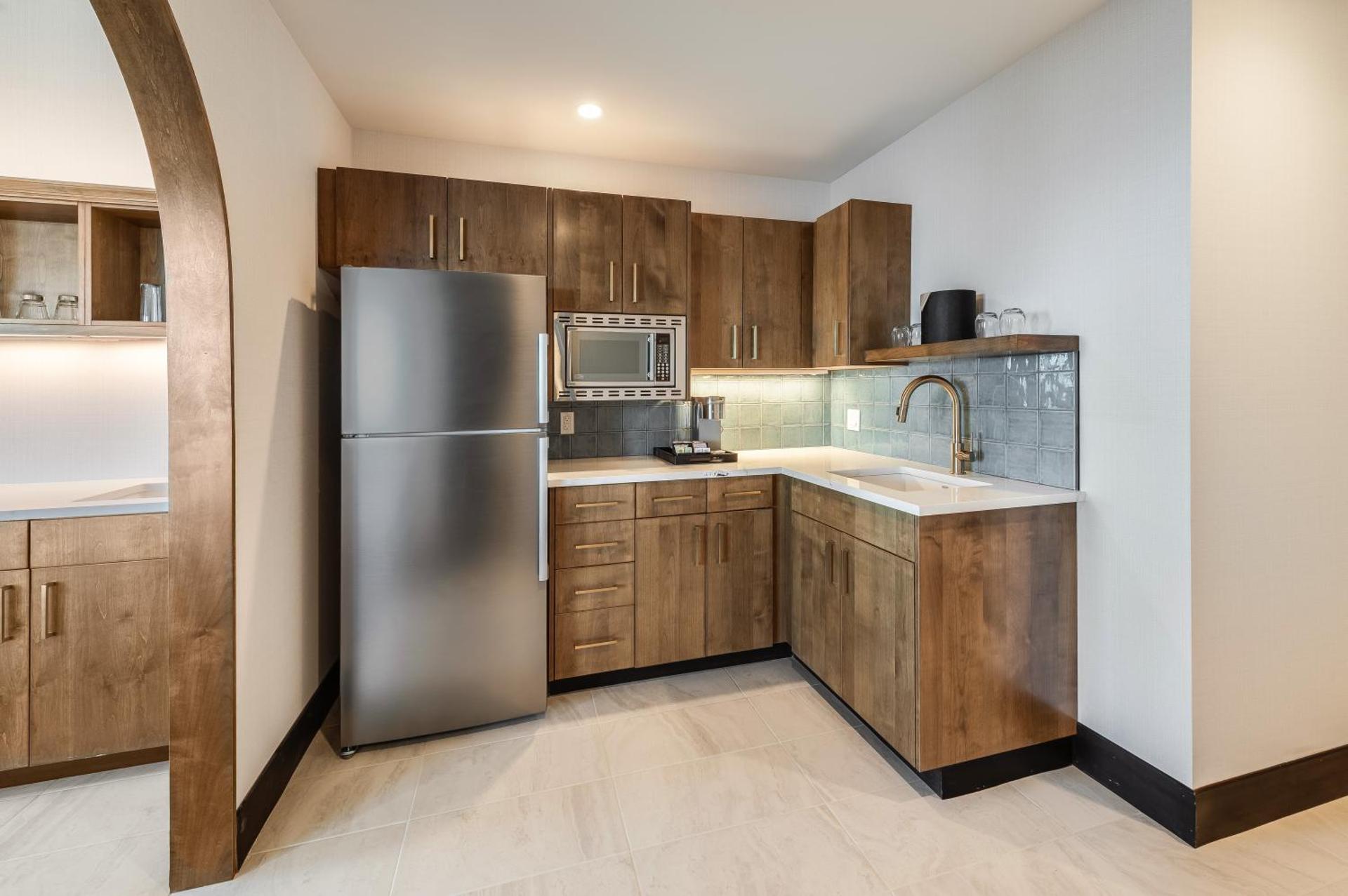 Kitchen or kitchenette