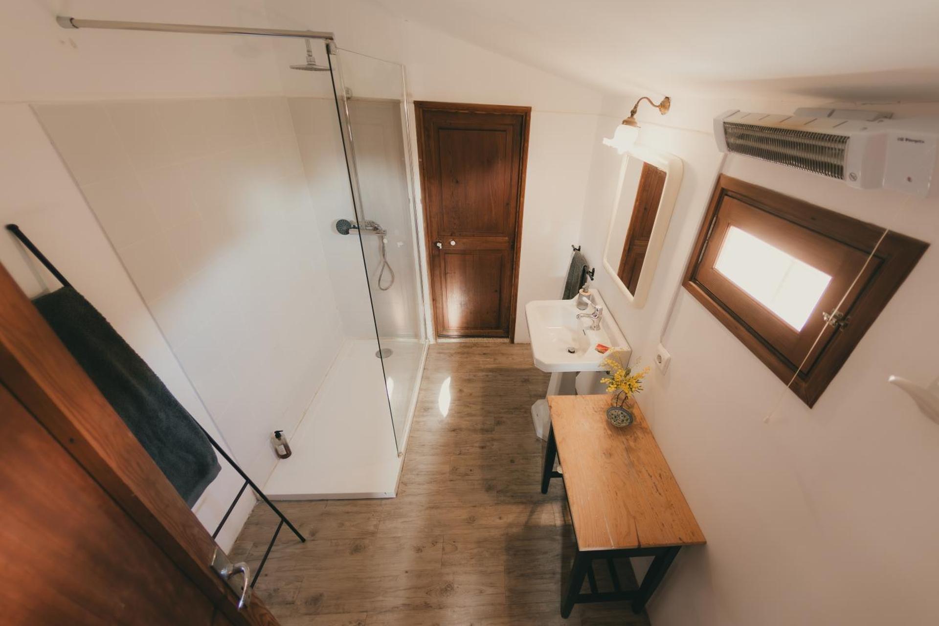 Casa Mona, Turismo de Interior