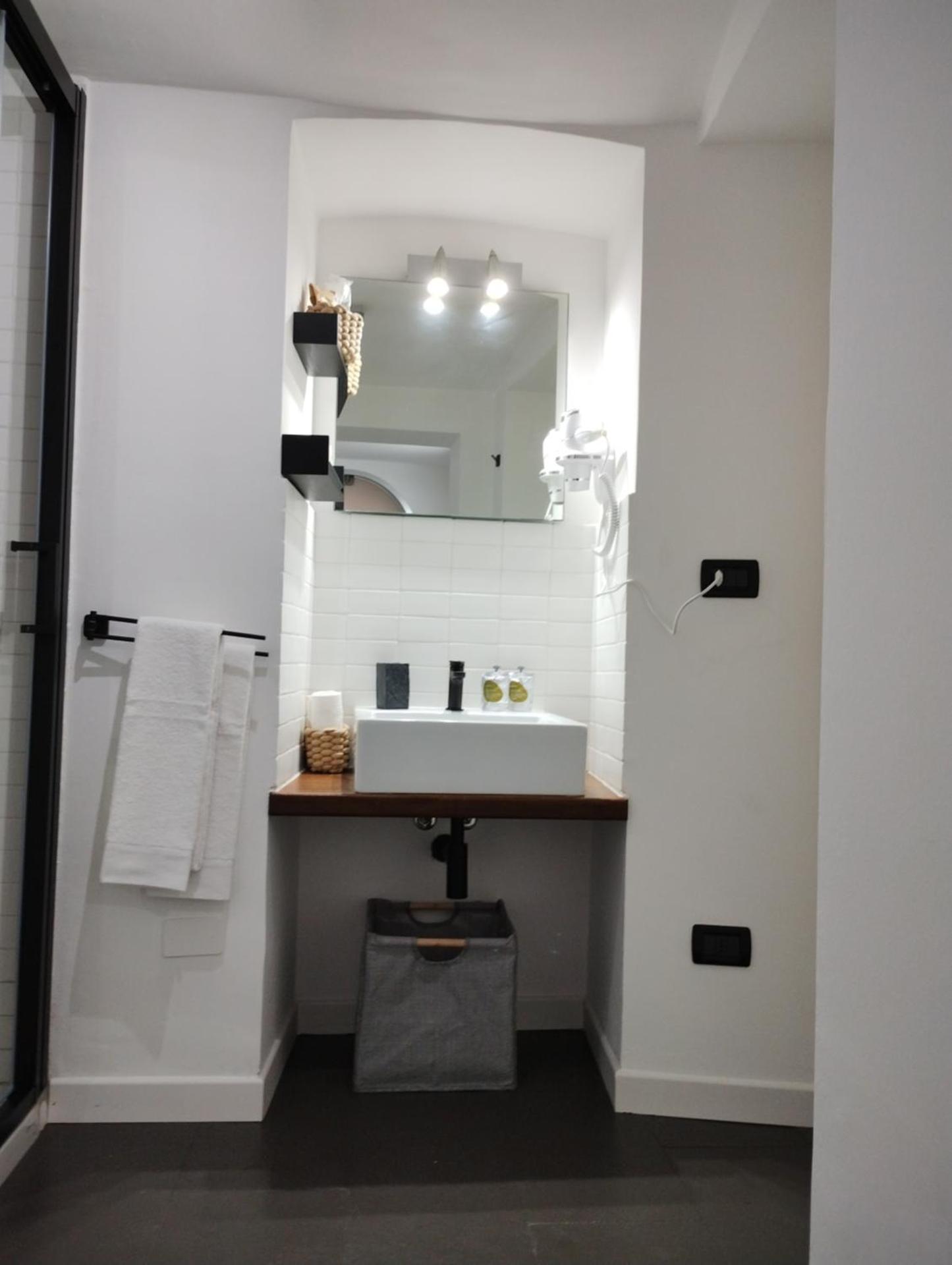 Palazzo Cusani Charming Rooms