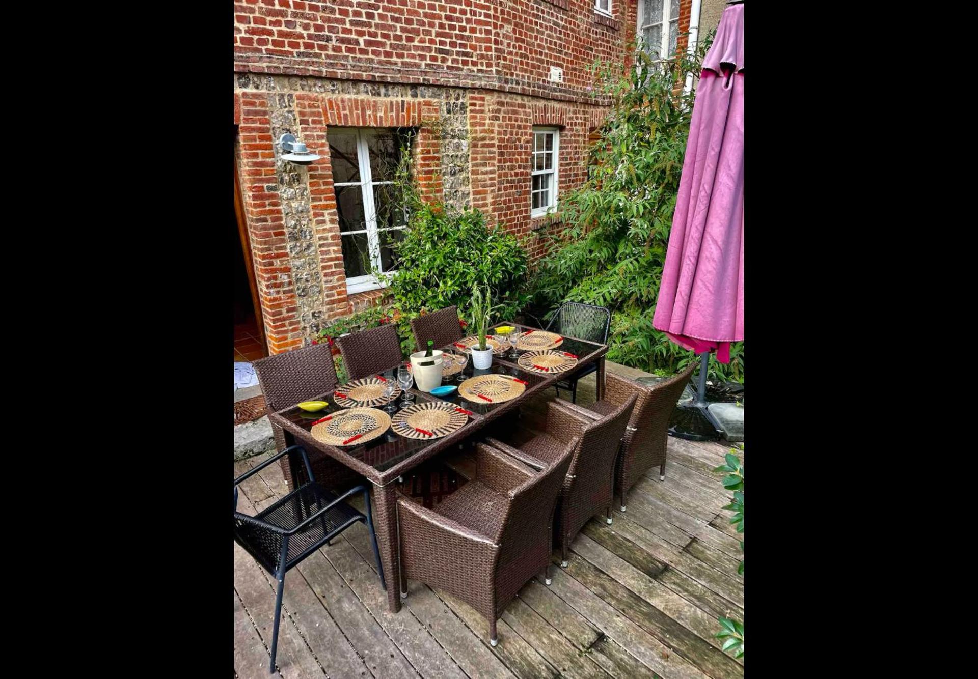 Le clos vatinel et son parking