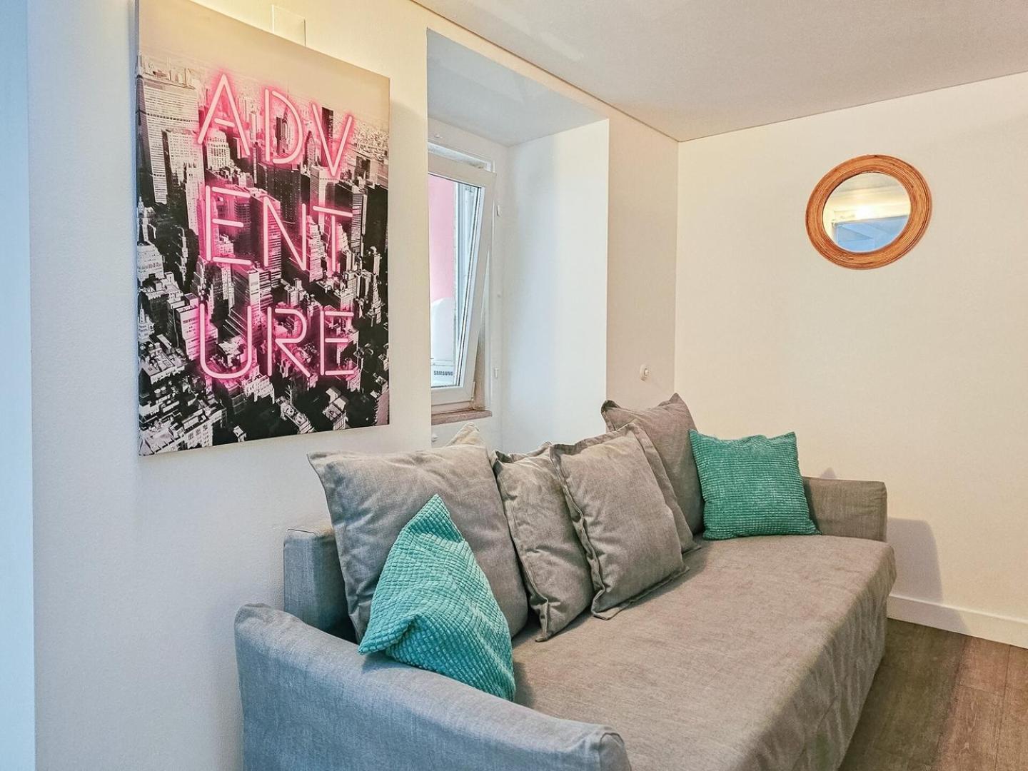 Ground floor apartment with private patio and AC