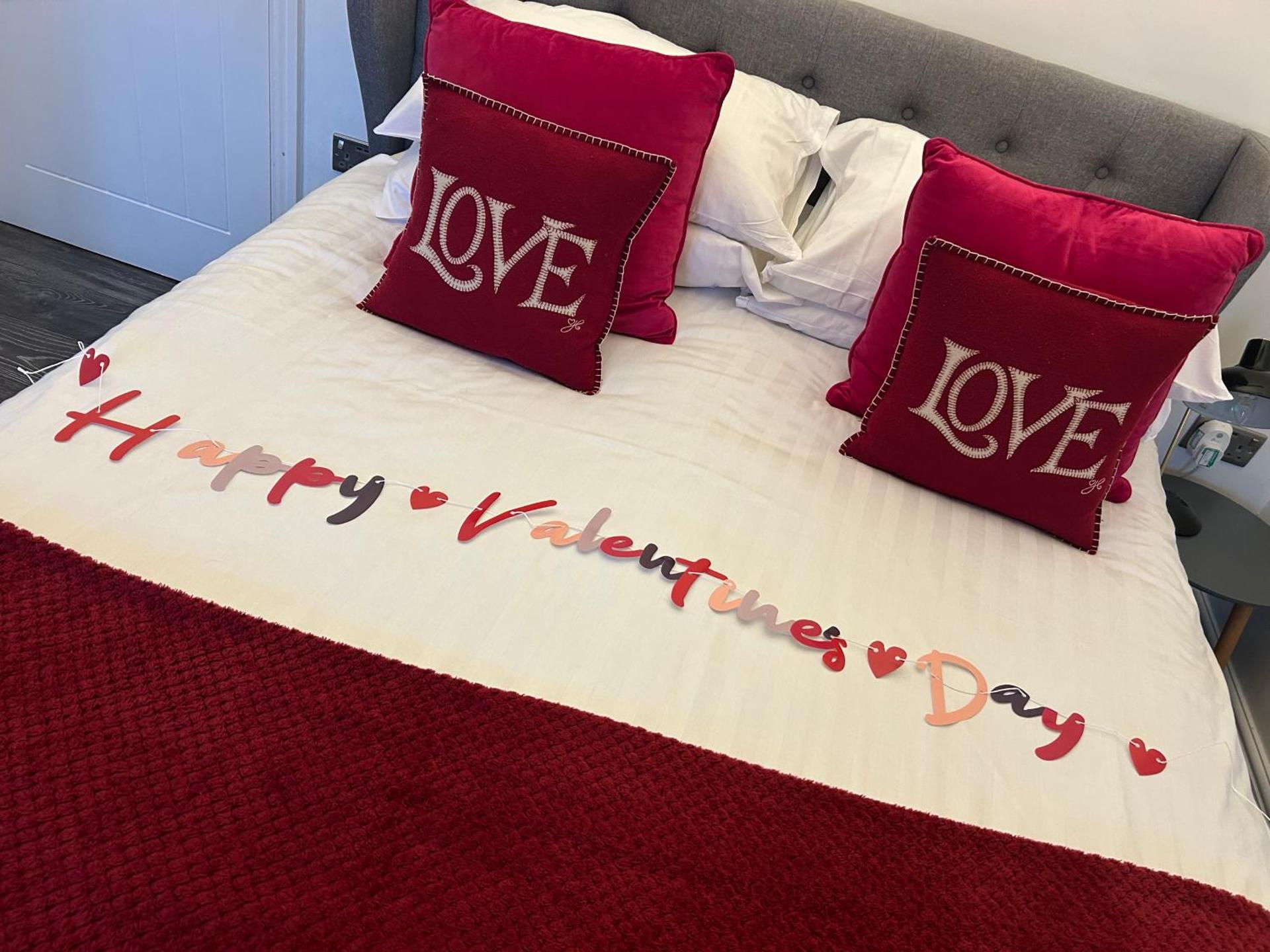 The Coach House & The Stables Yorkshire Peak District With and without hot tub options