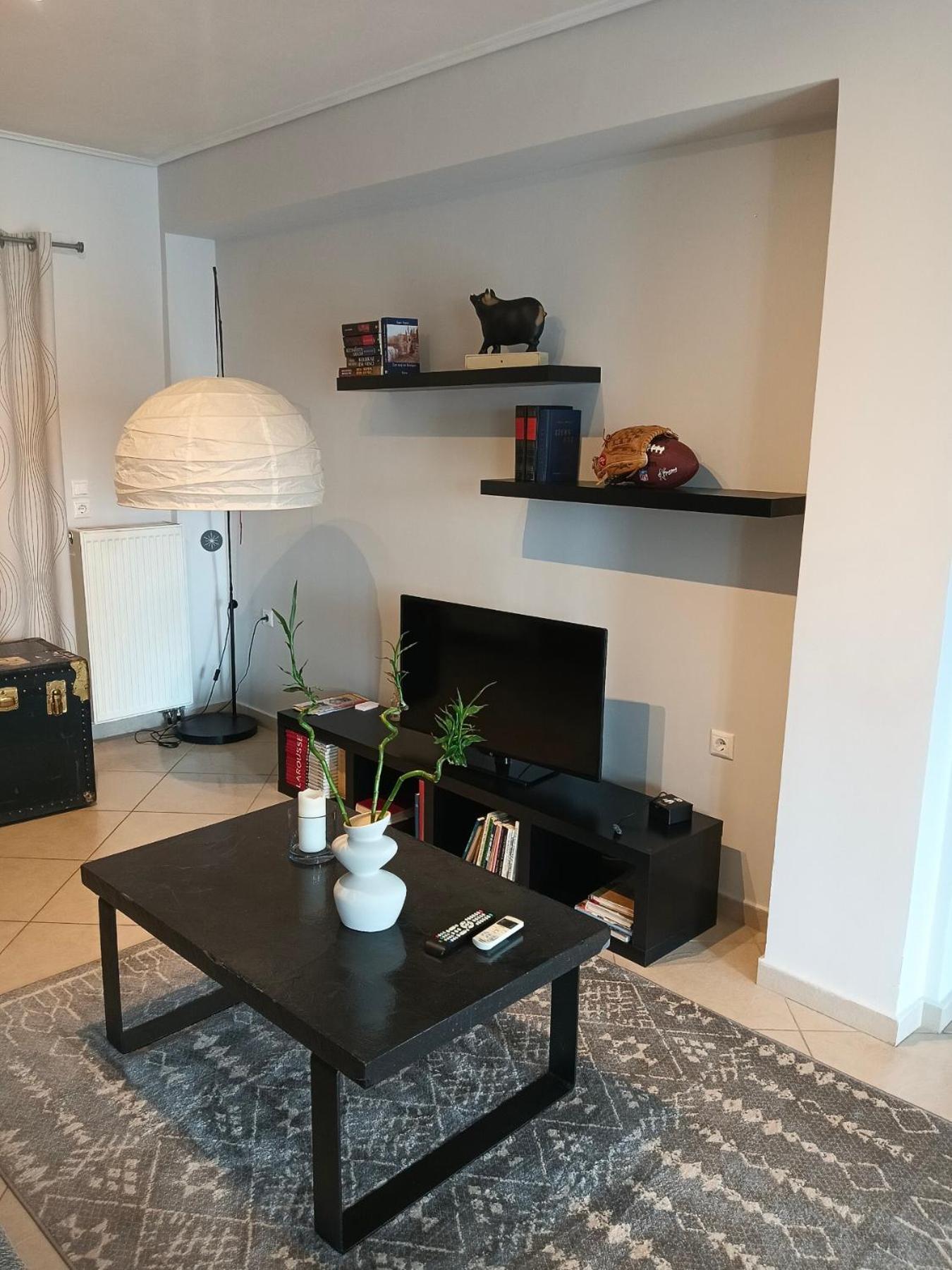 ΗΣΥΧΟ ΚΑΙ ΑΝΕΤΟ ΔΙΑΜΈΡΙΣΜΑ