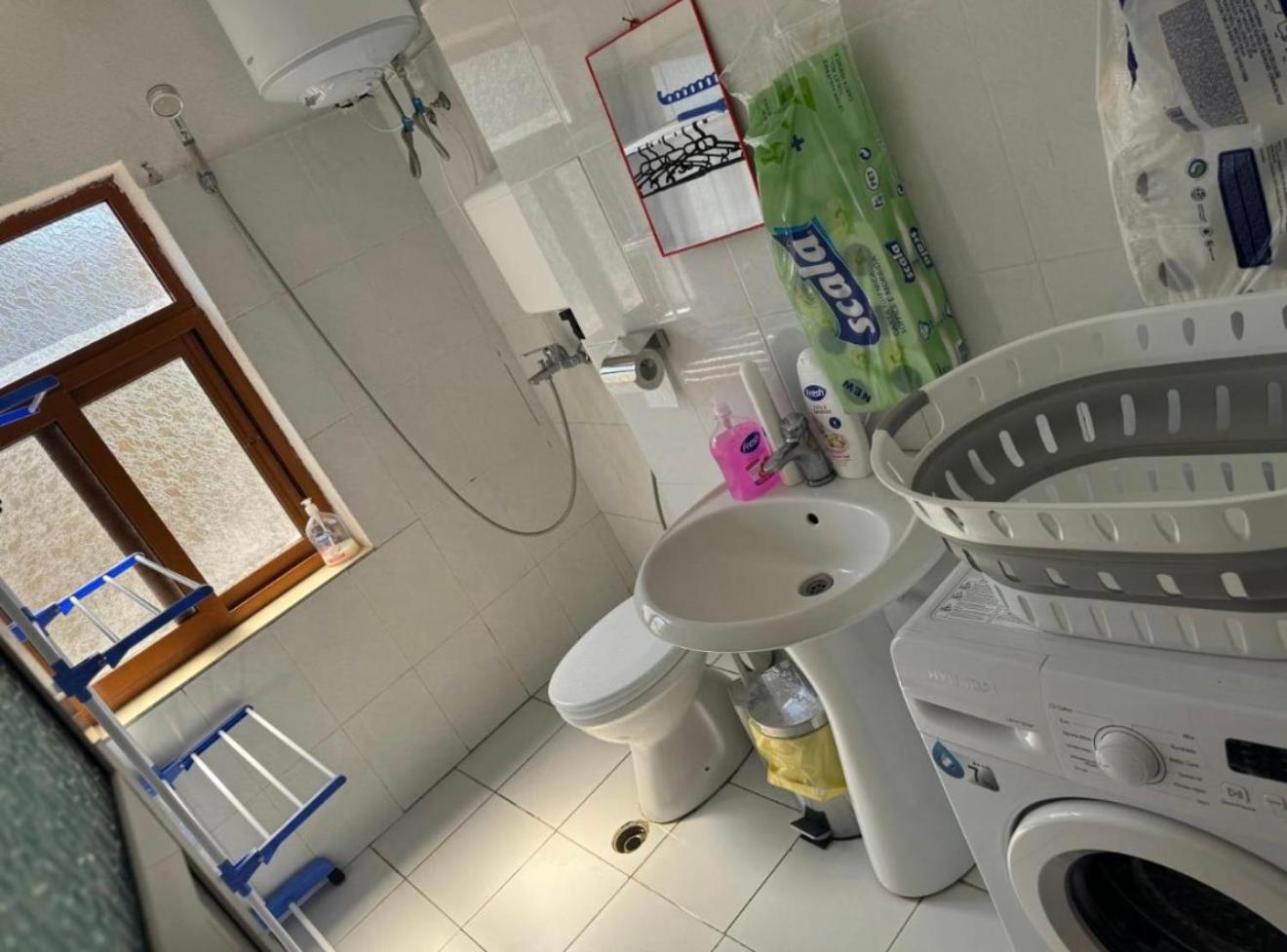 Borbardha dhe 7 xhuxhat