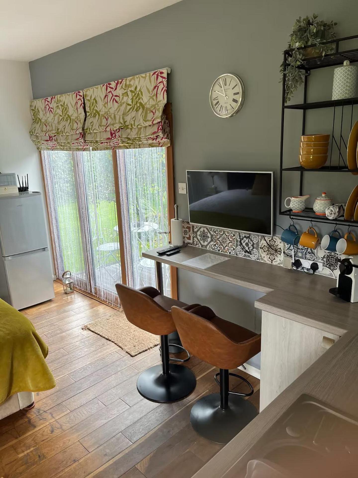 Cosy Countryside Cabin