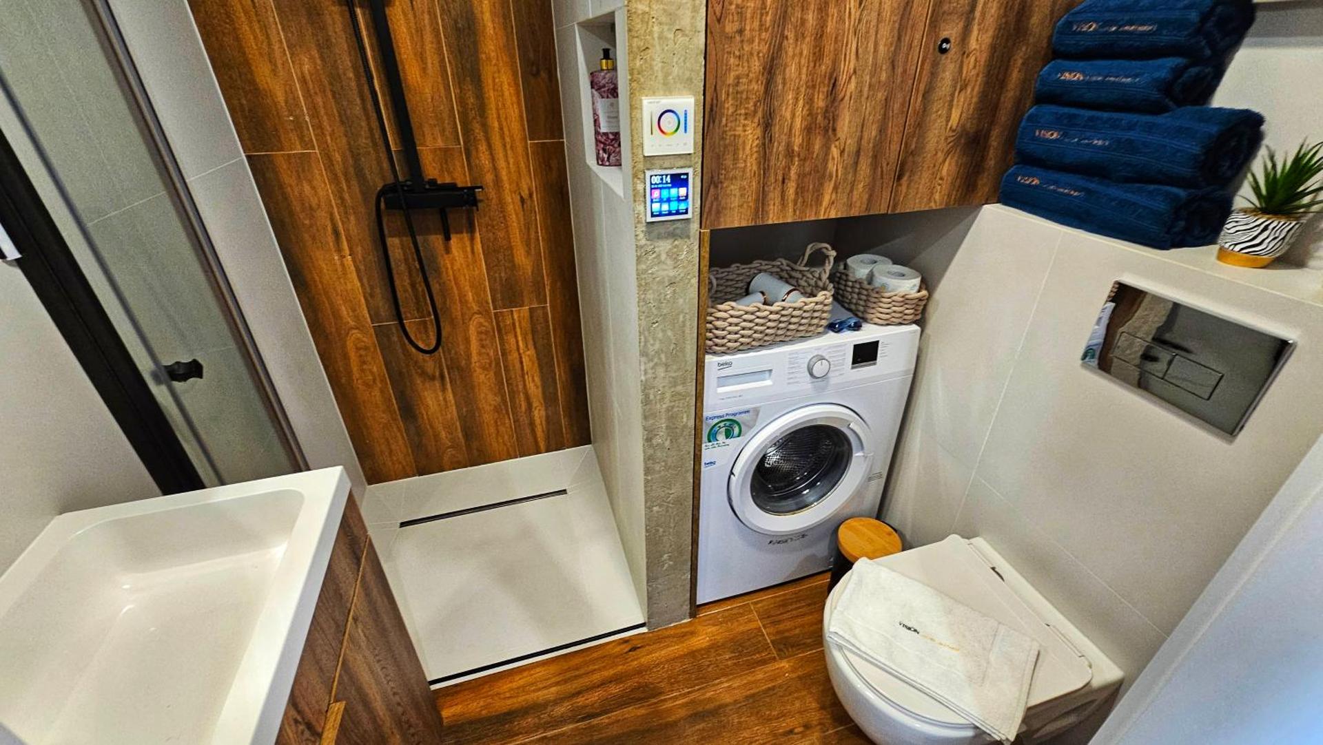 Vision Luxury Marina