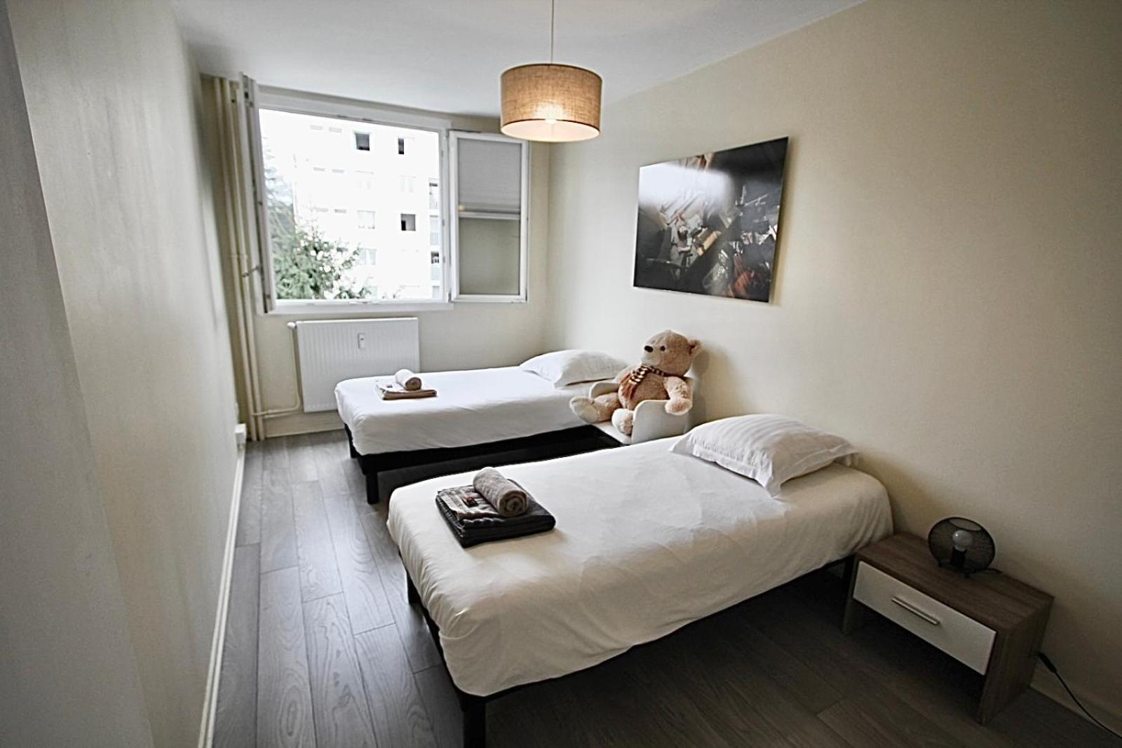 Pied-à-terre - Apartment 75m2 - free parking