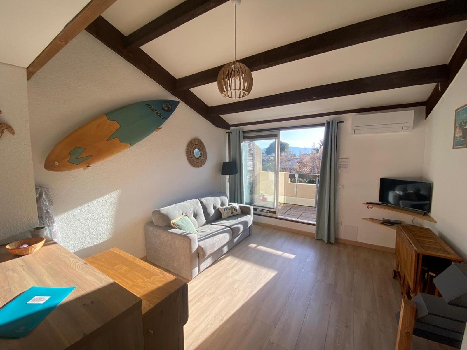 Grand studio entre le golf et la plage à 800m