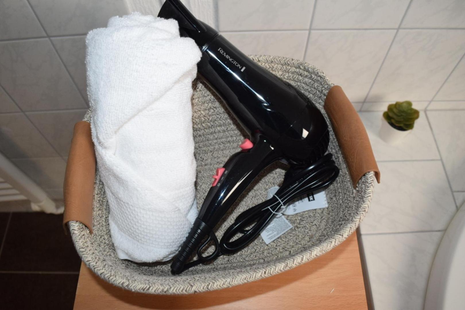 Royal Home - Geräumige Ferienwohnung mit Balkon nahe Seepark Lünen und Dortmund!