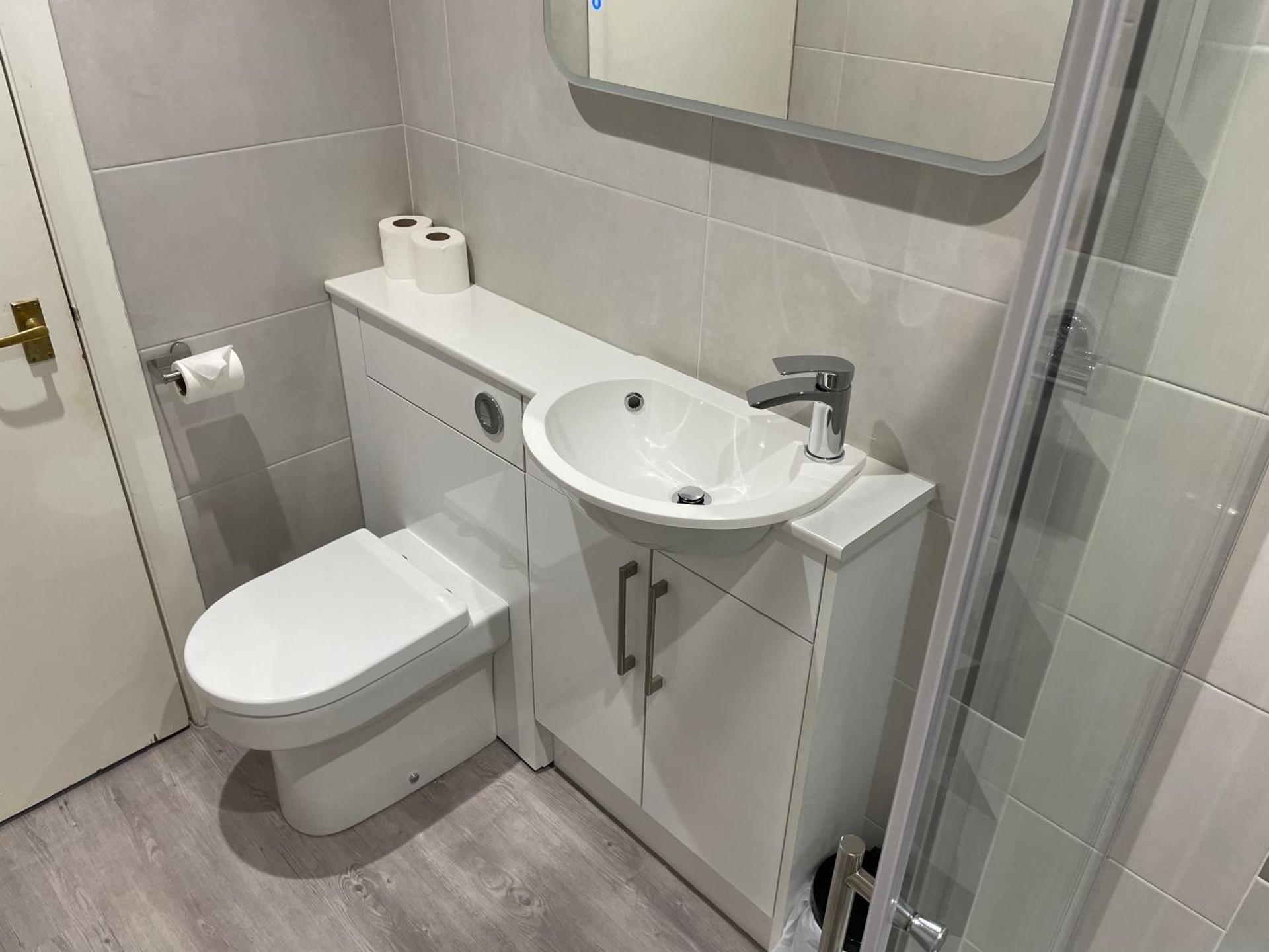 Kamer met Queensize Bed en Uitzicht op Zee