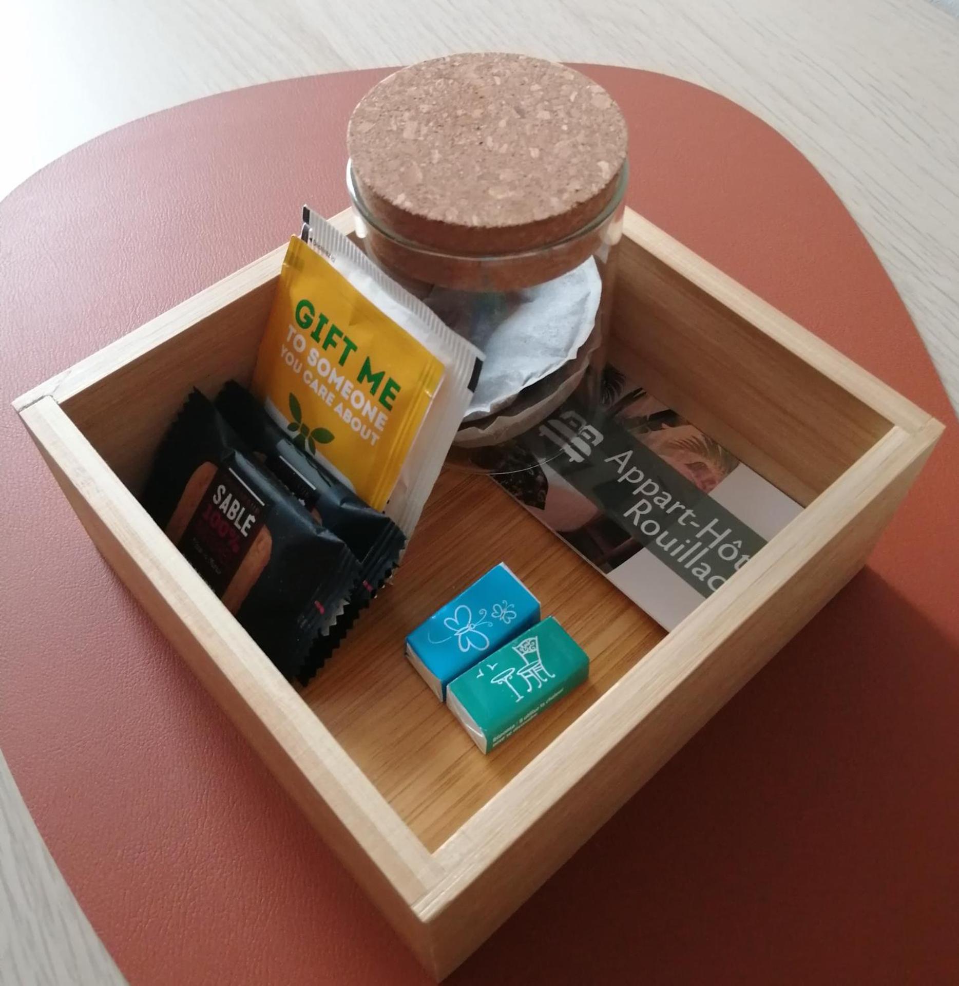 Coffee/tea facilities