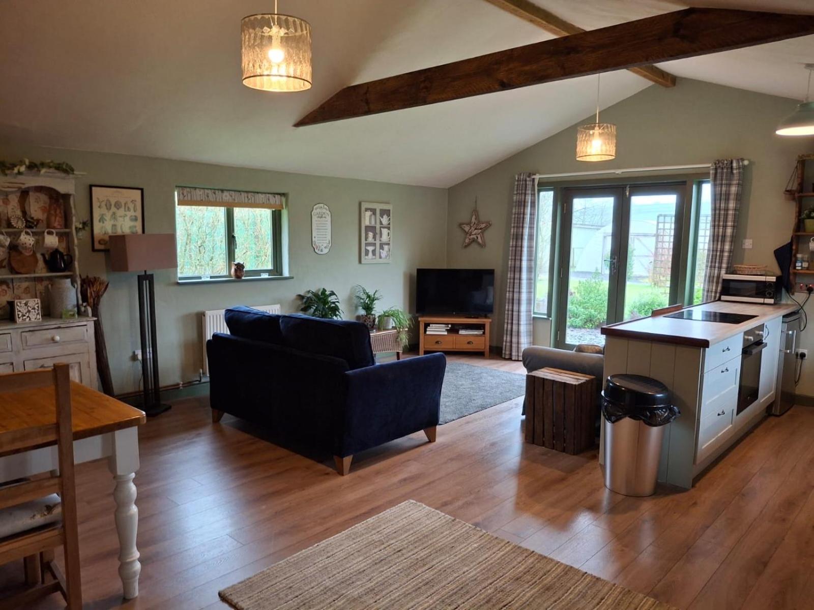 The Potting Shed And The Garden Shed Self Catering