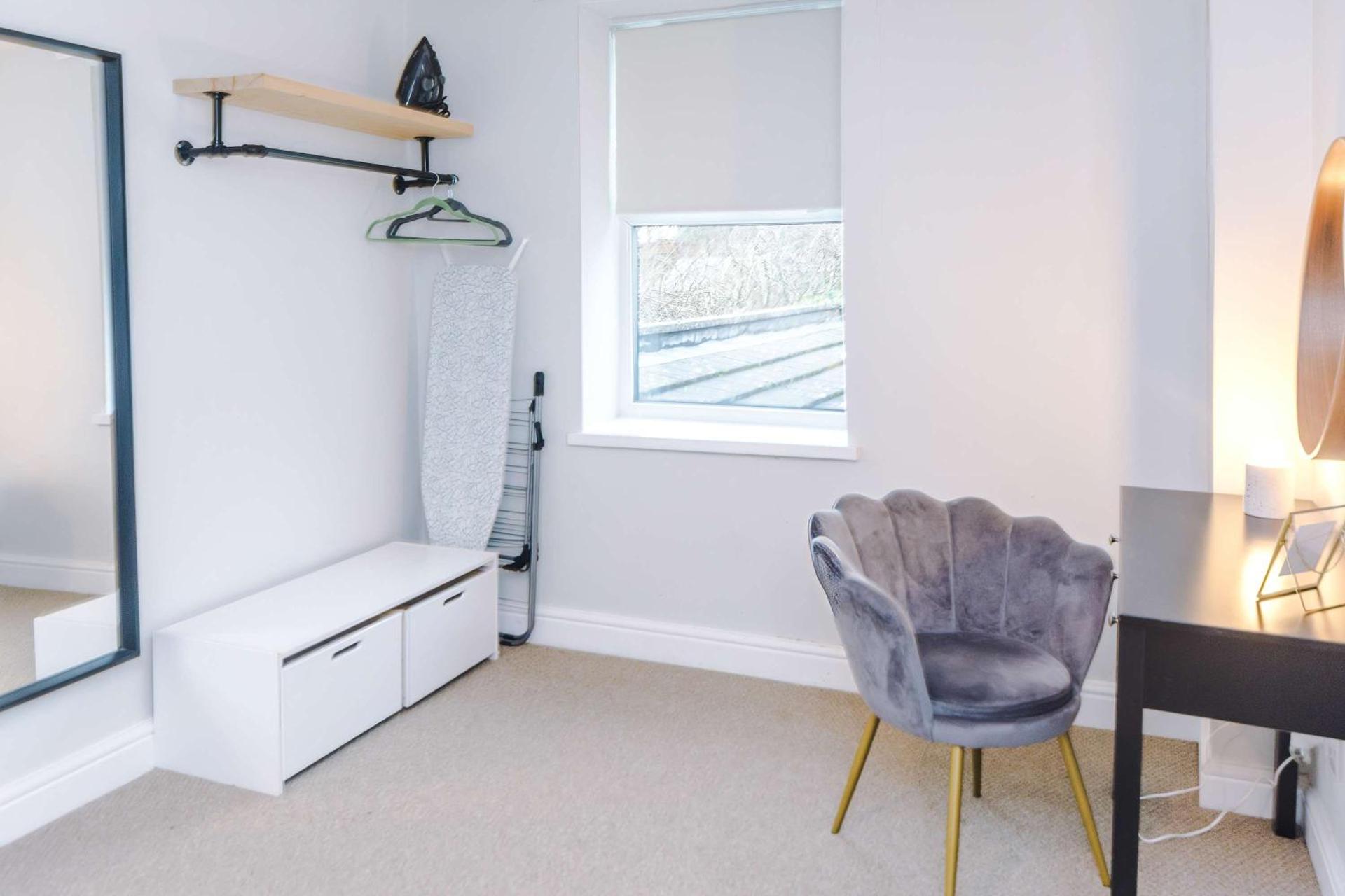 Lincoln House Apartments Buxton by Assured Stays