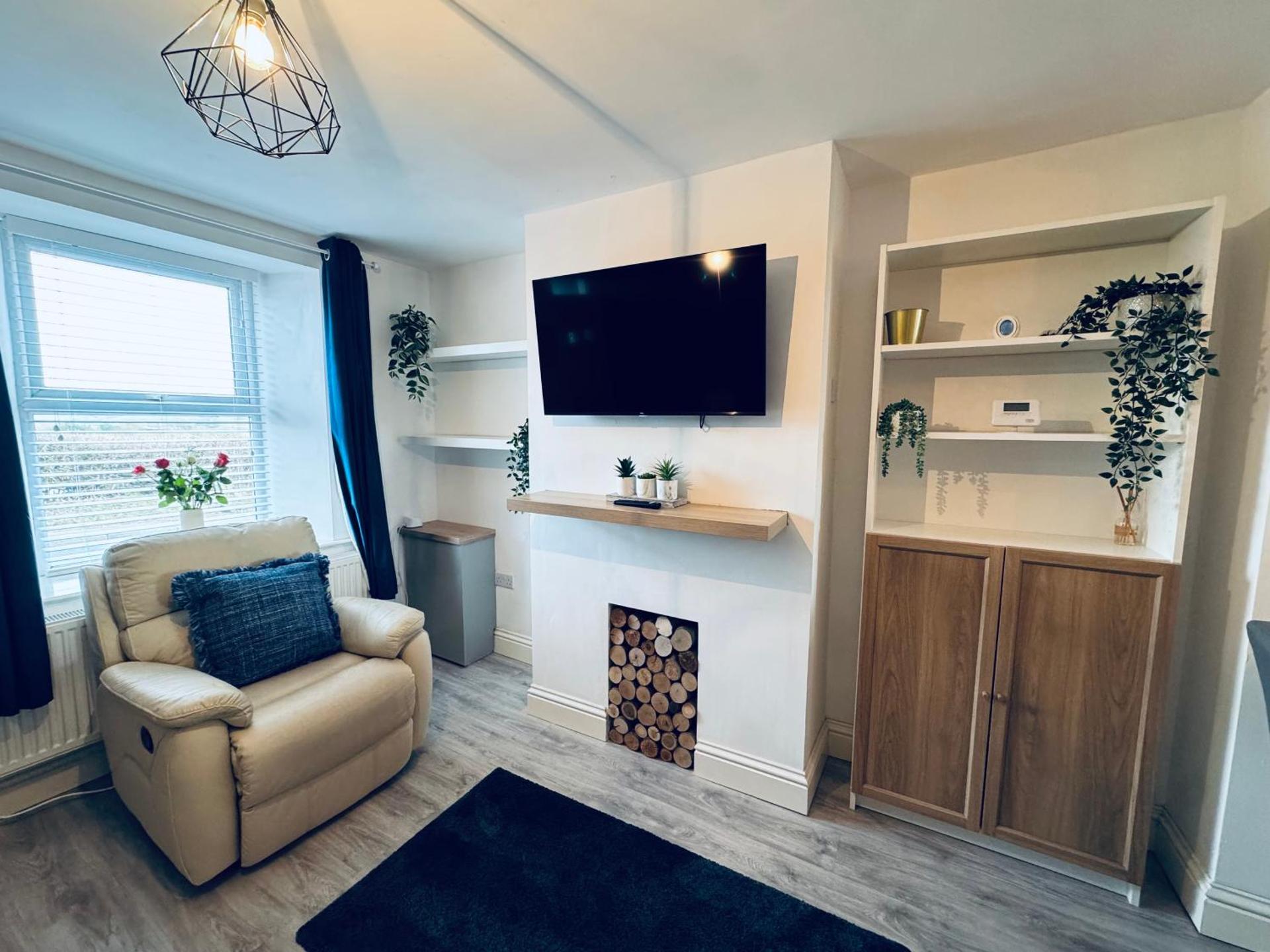 Keekle Cottage - 2 Bedrooms - Sleeps 4