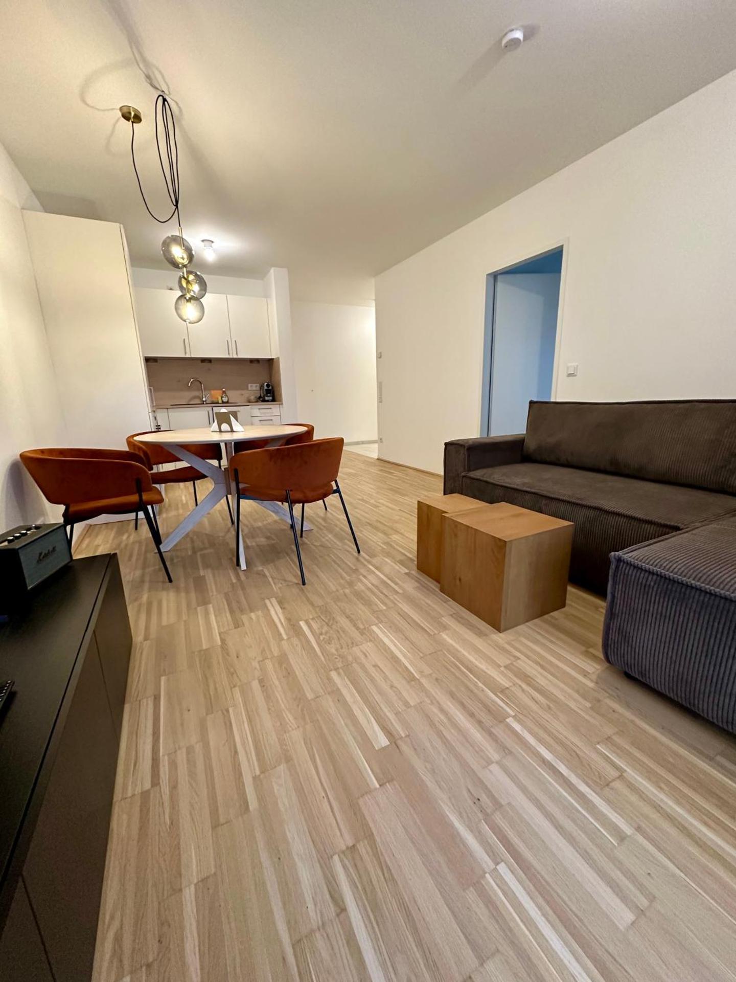 Appartamento con 1 Camera da Letto e con Giardino