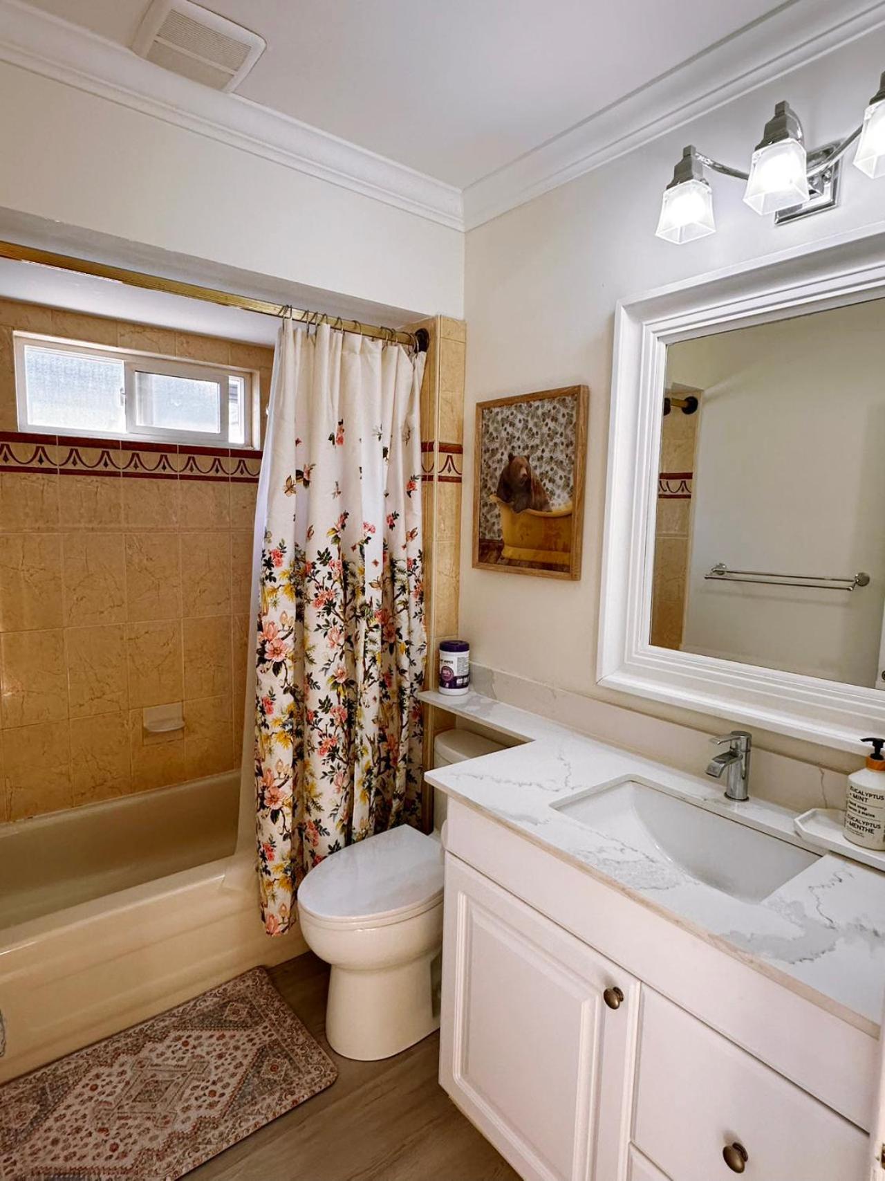 Elmshade Villa in Vancouver South