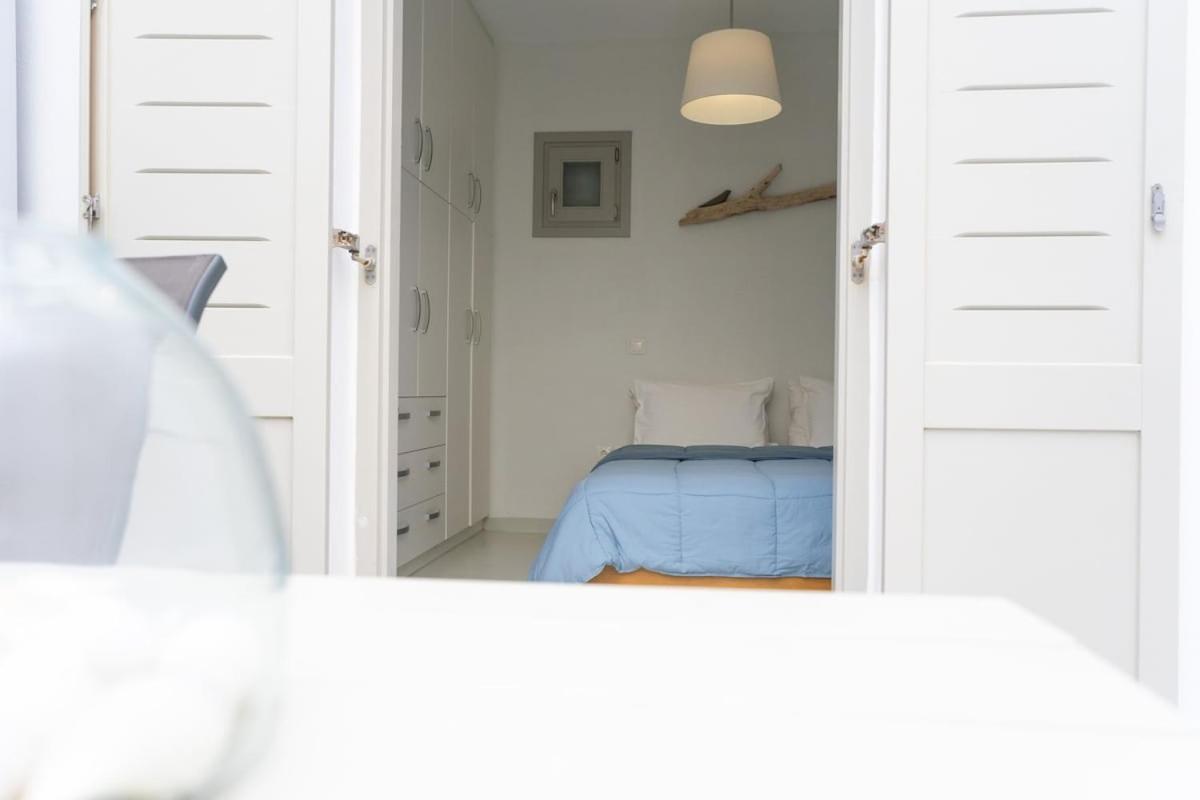 ILIOS new 2bd house in Naousa