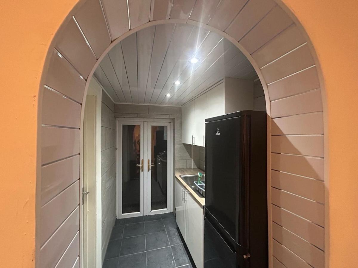 Cosy Home in Newton-Le-Willows