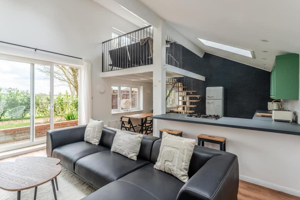 Luxury self contained one bedroom - Sawbridgeworth