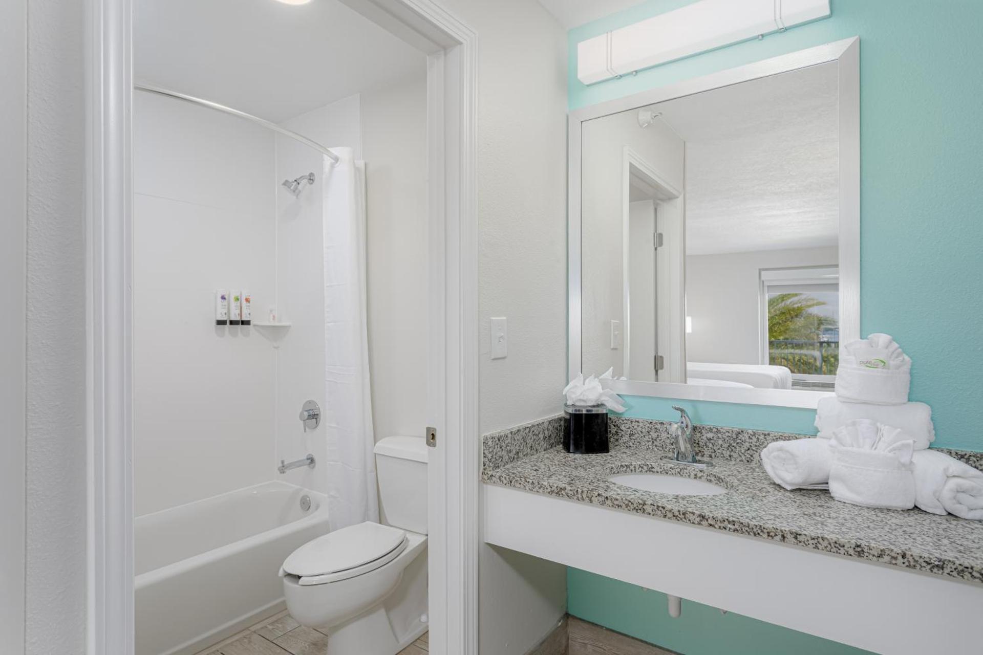 Standard Queen Room with Two Queen Beds