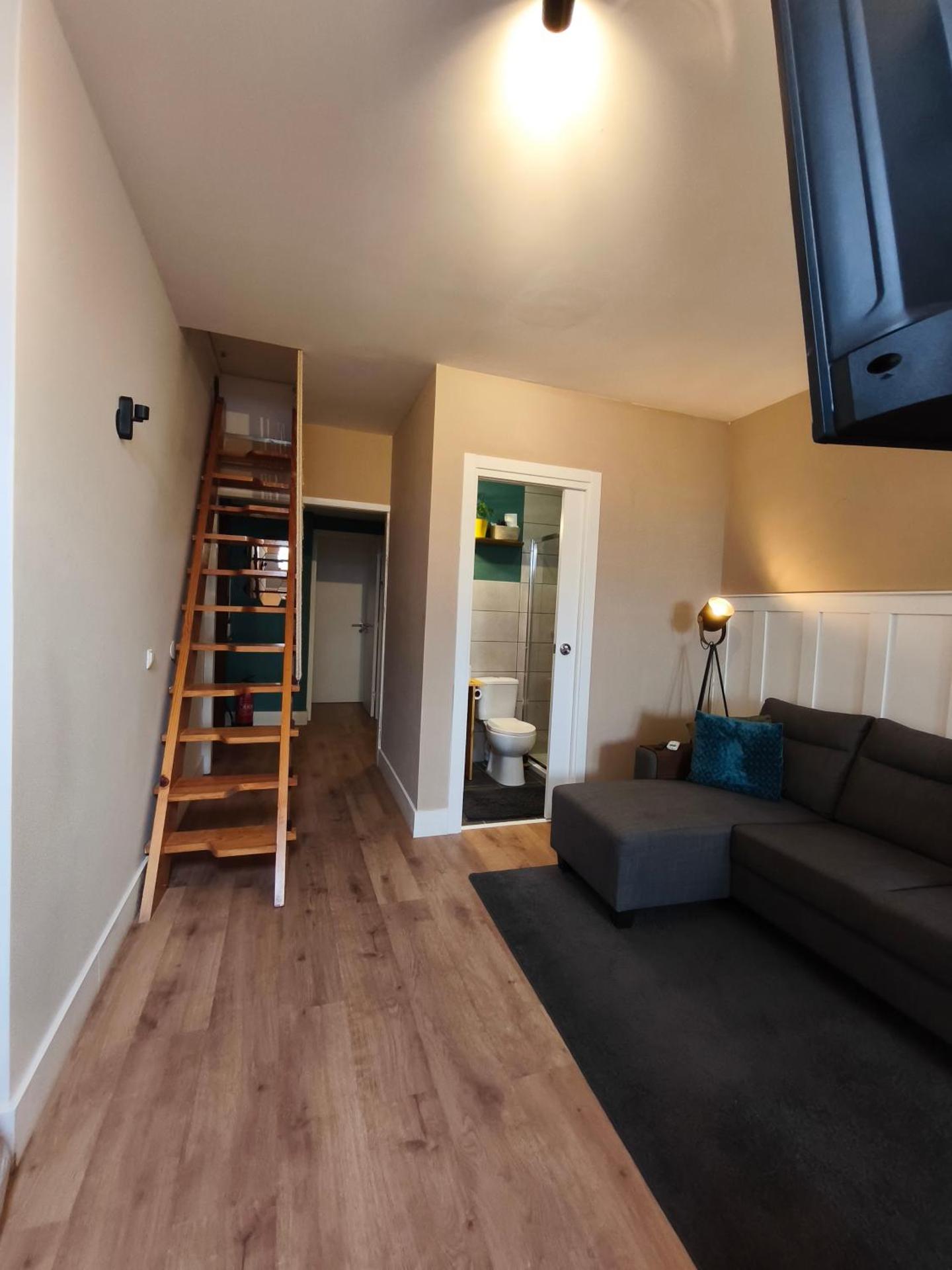 Gaia Style Room in a Shared Apartment