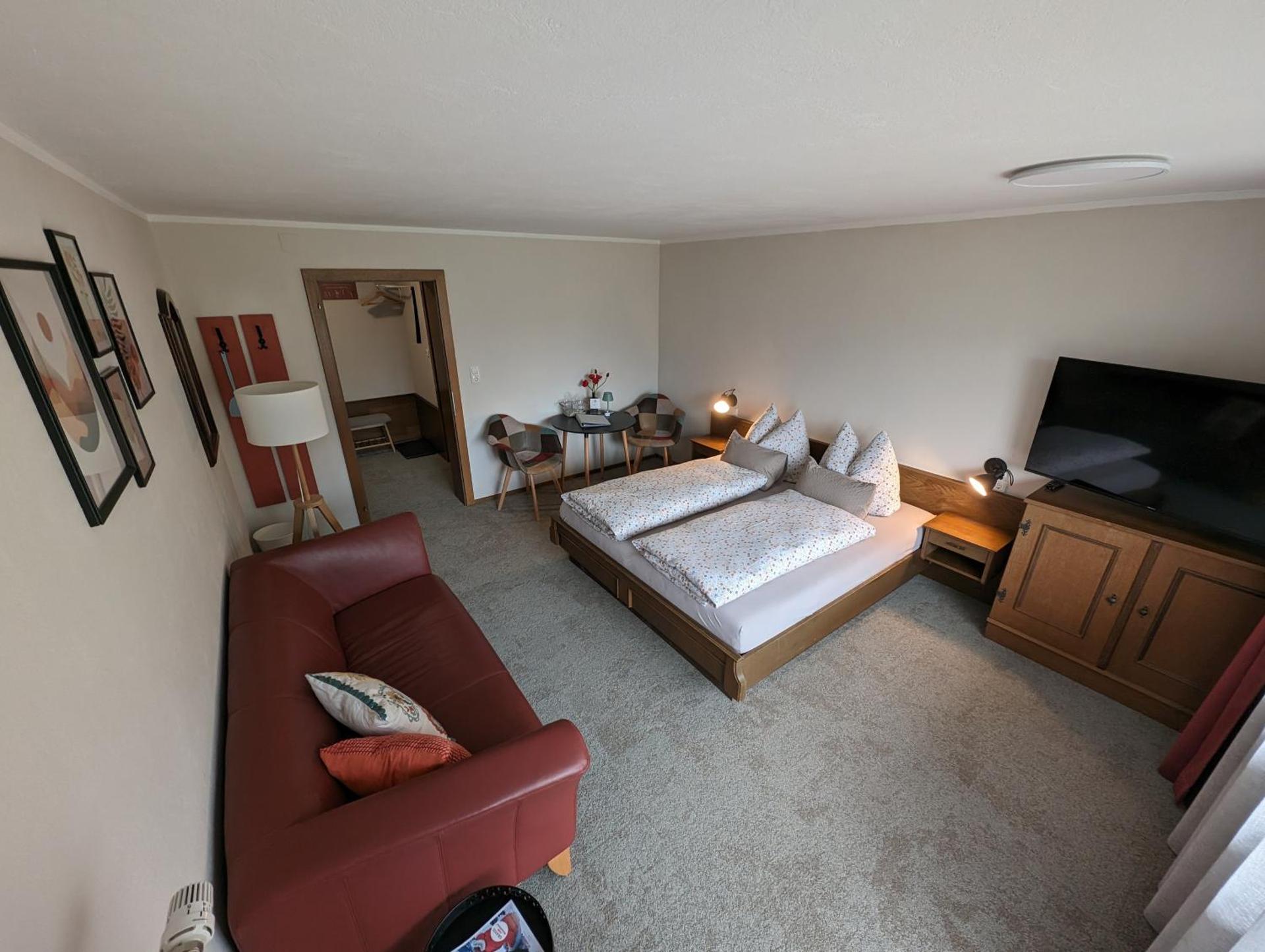 Photo of the whole room