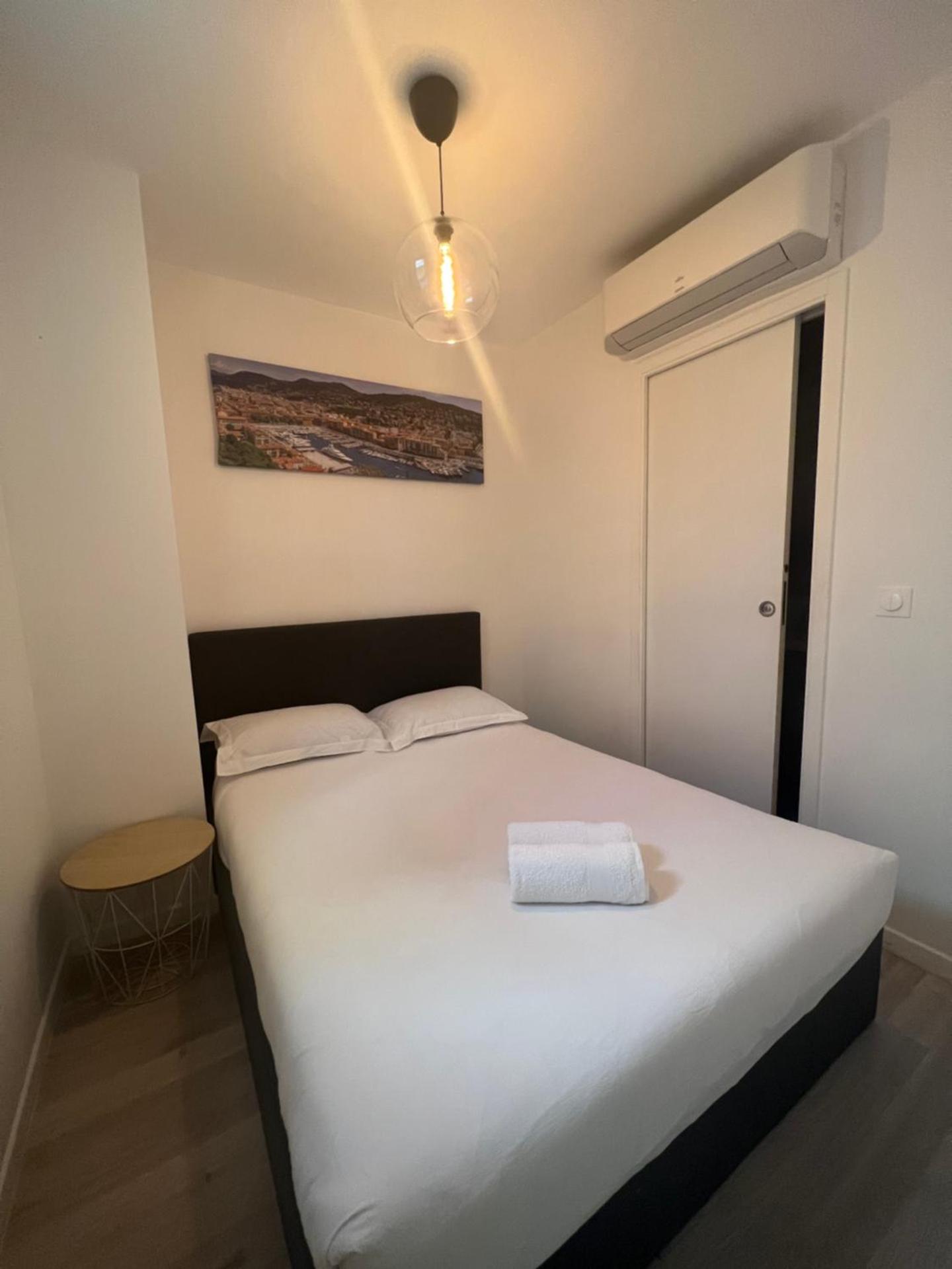 La cour du centre Nice Verde