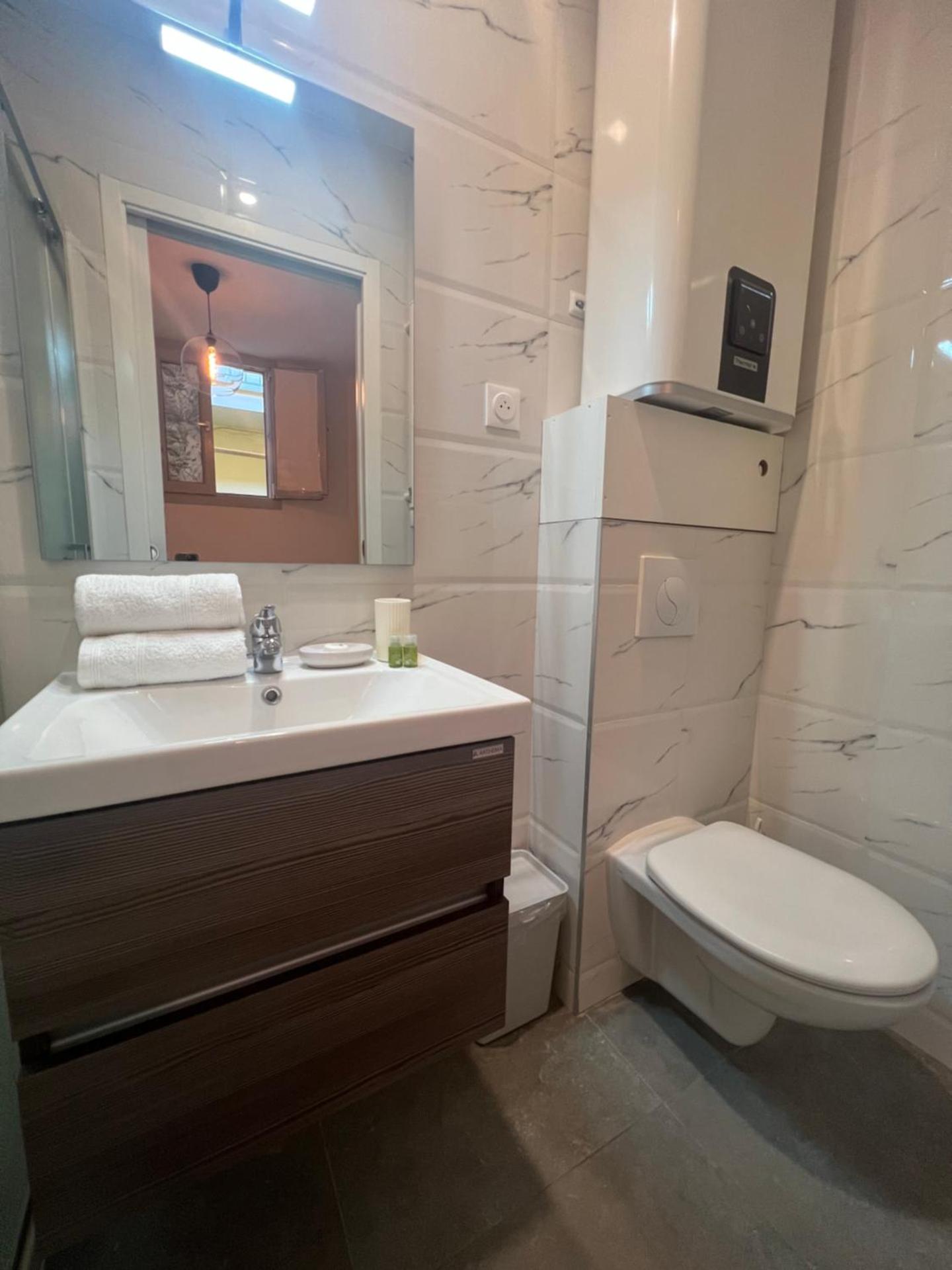 La cour du centre Nice Verde