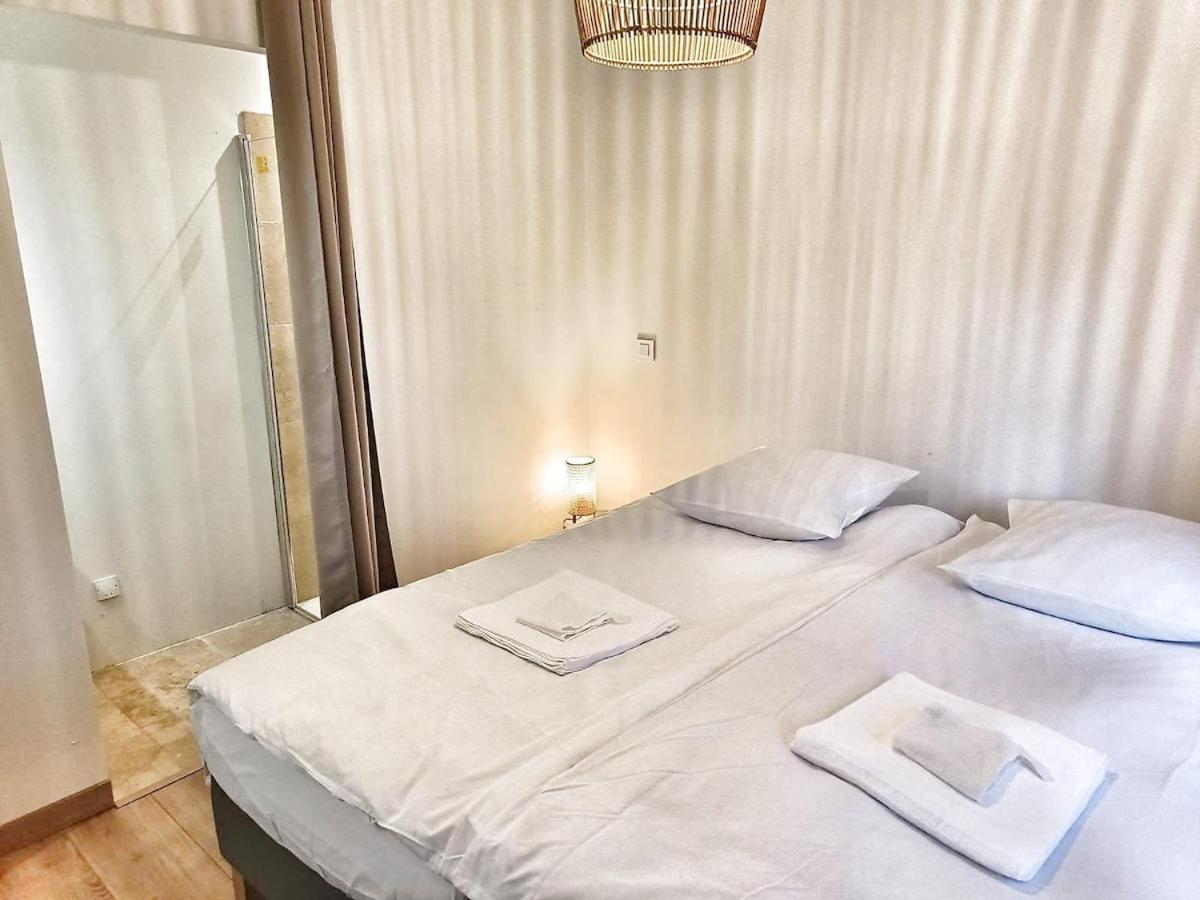 Au sommet des Ocres et des Bois - Maison T3 & Parking