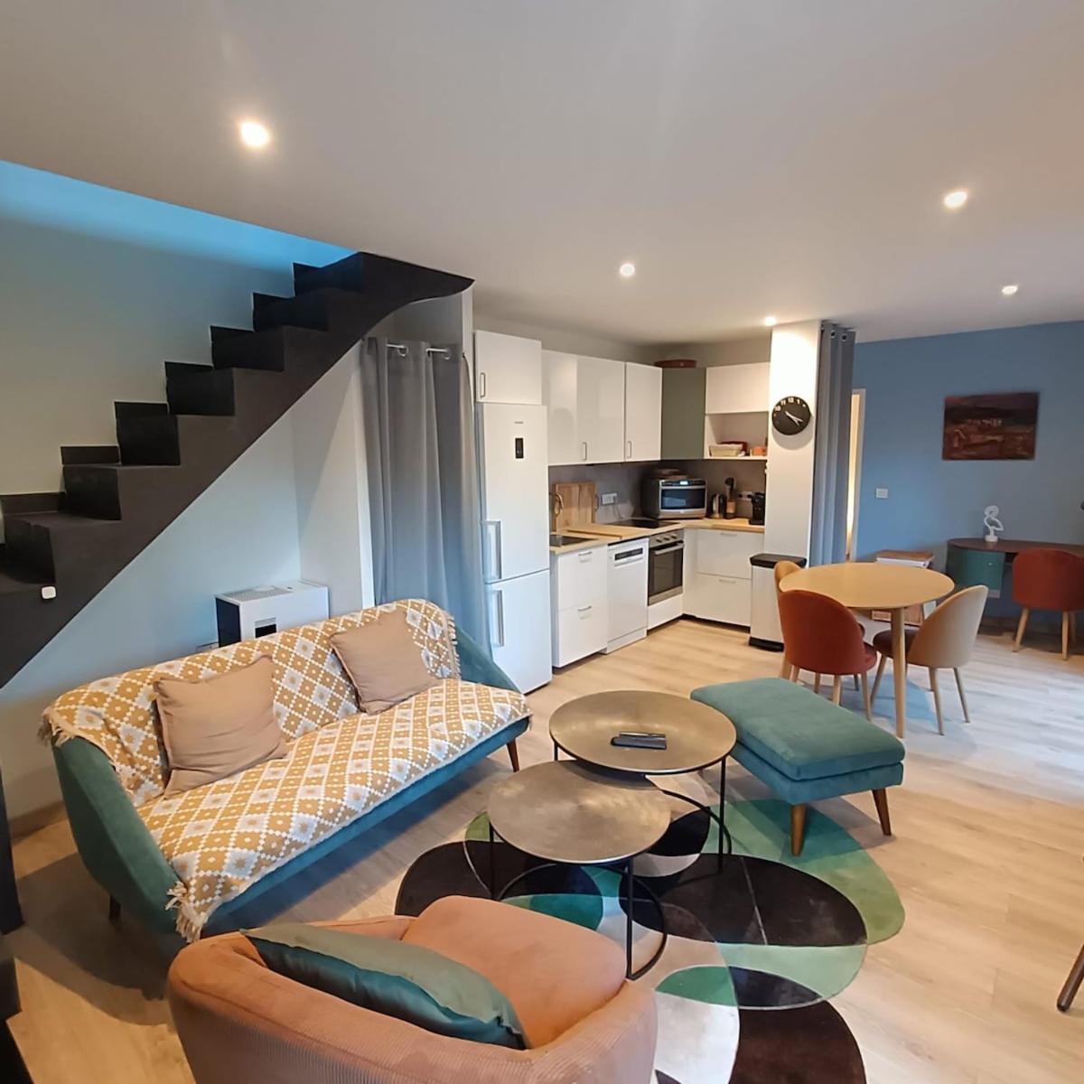 Au sommet des Ocres et des Bois - Maison T3 & Parking