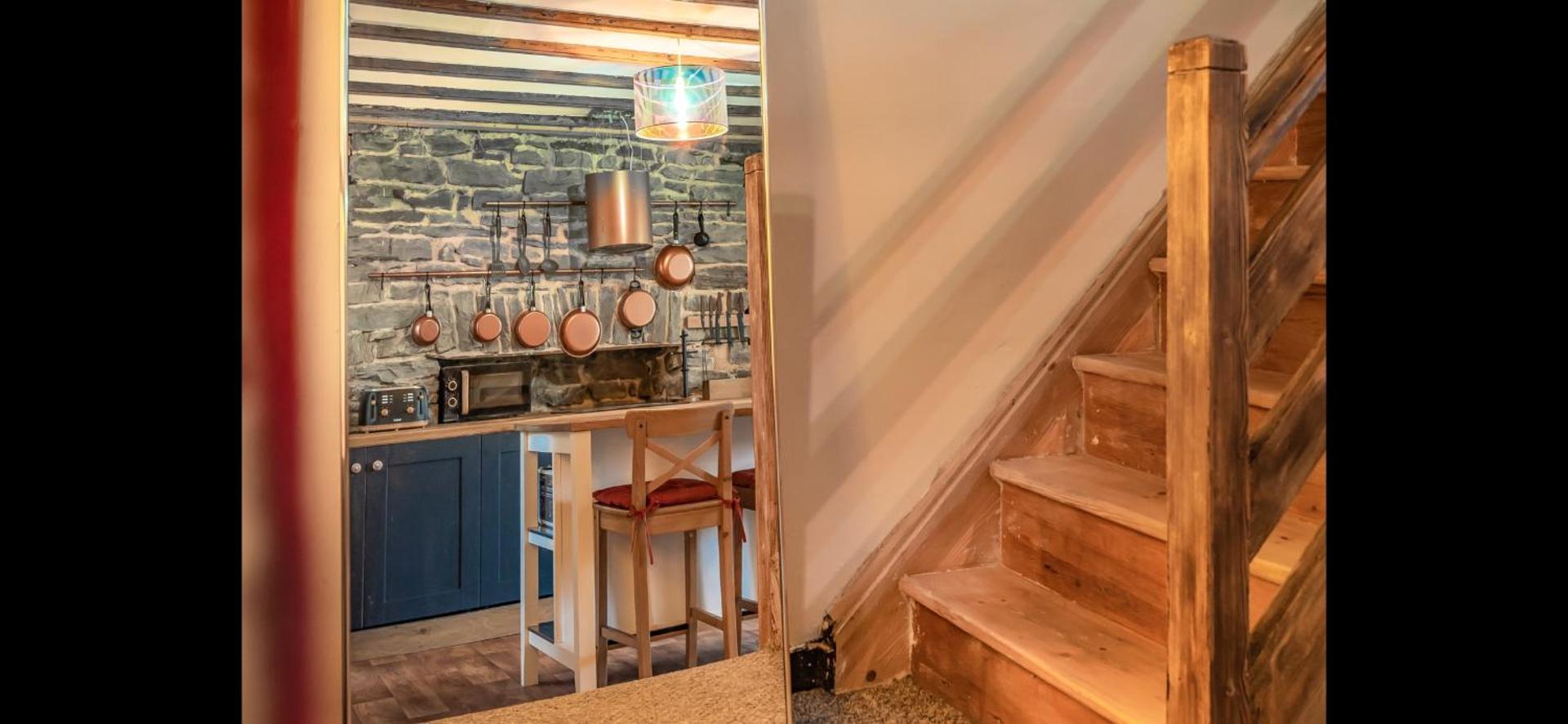 Quirky Mountain Cottage