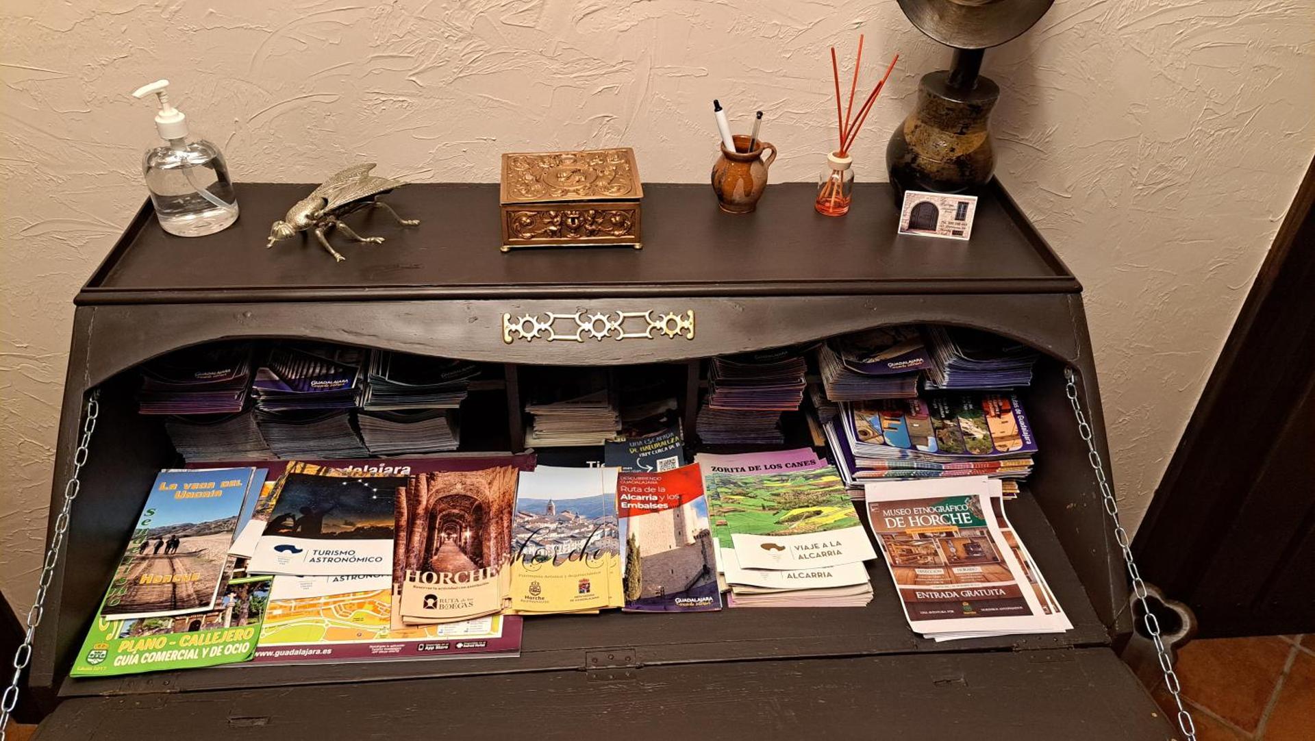 Casa Rural LA BODEGA, ofrece cata de vino gratis