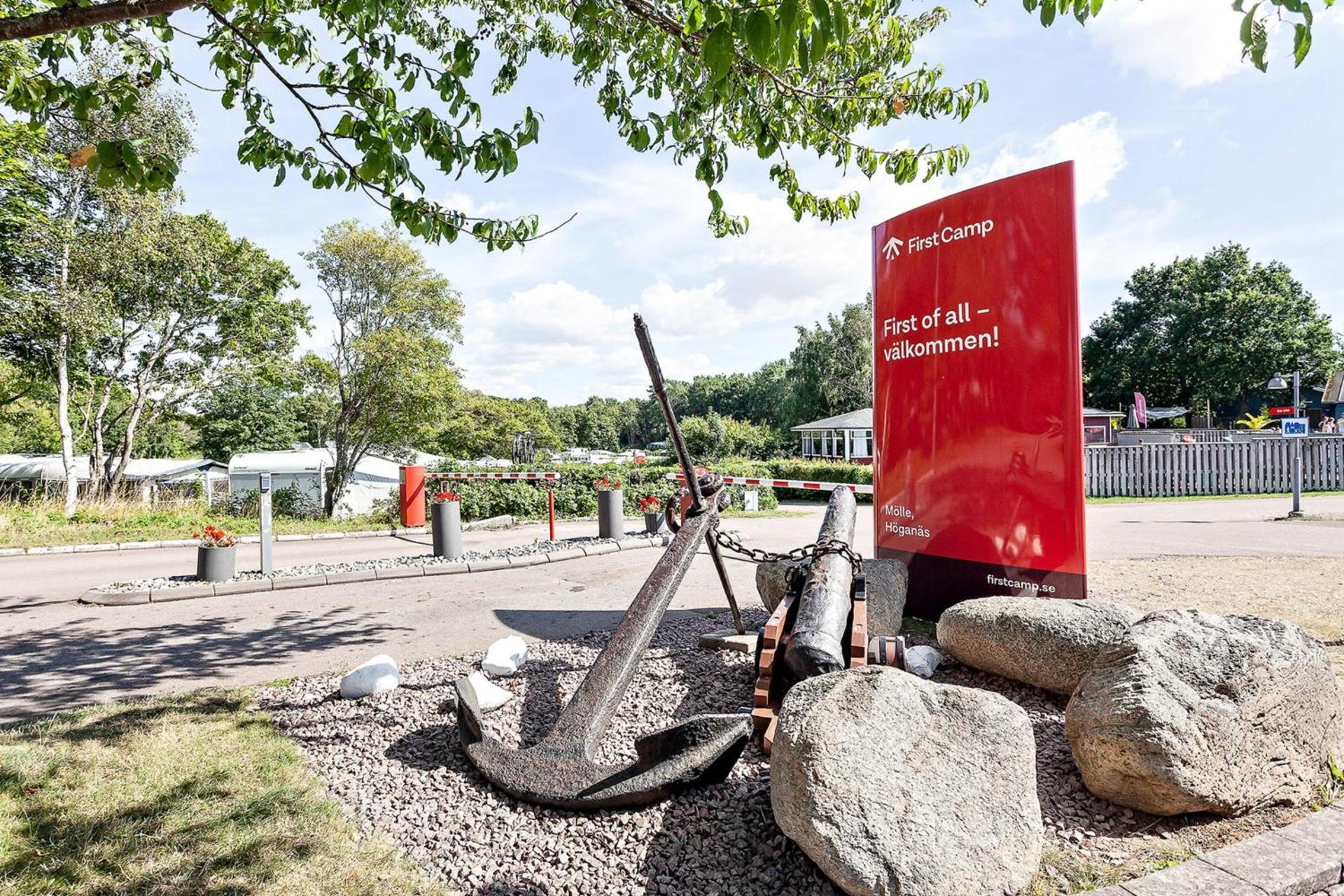 Property logo or sign