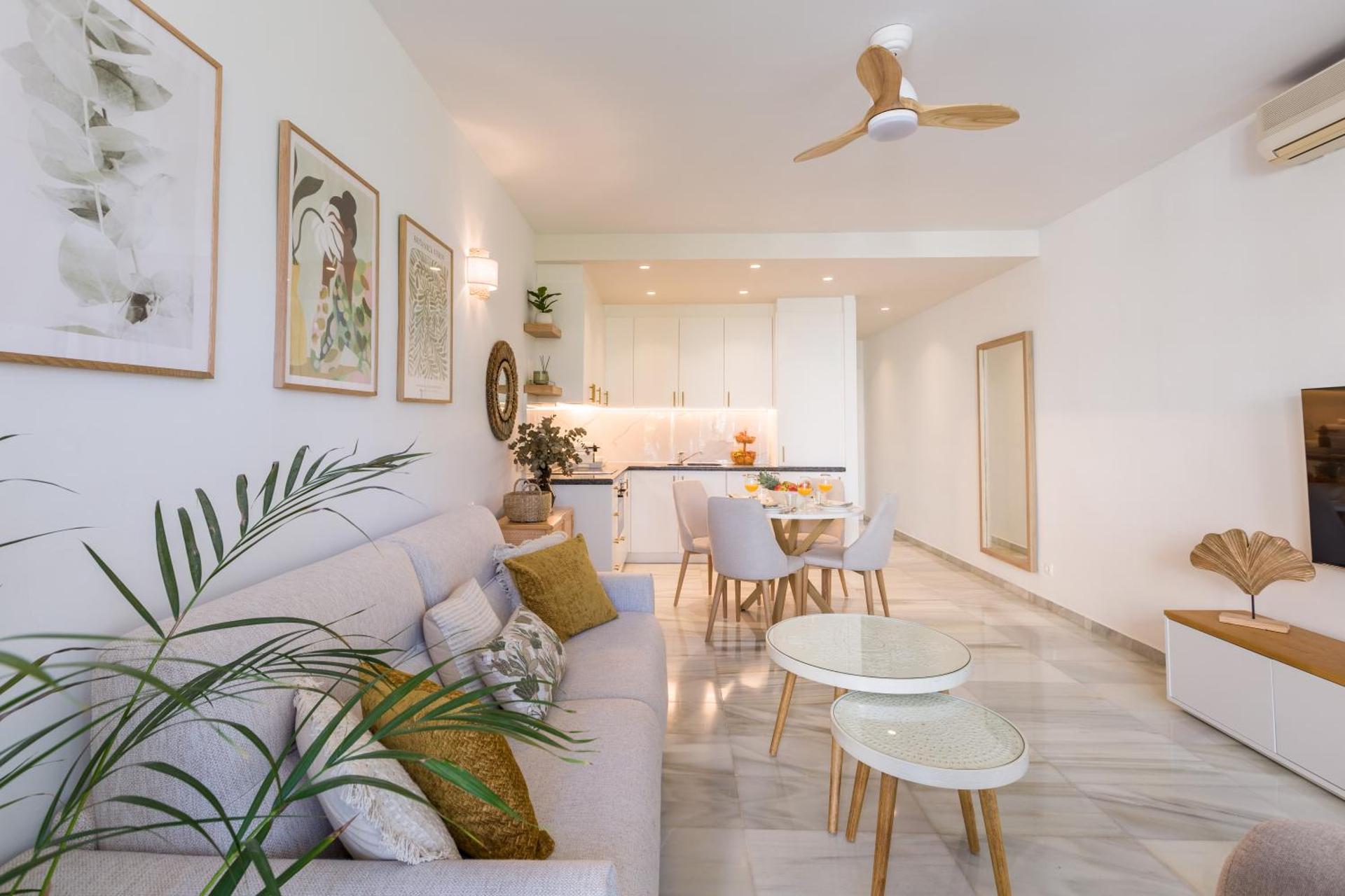 Apartamentos Urb, La Alcazaba 614 y 642 Banus Marbella