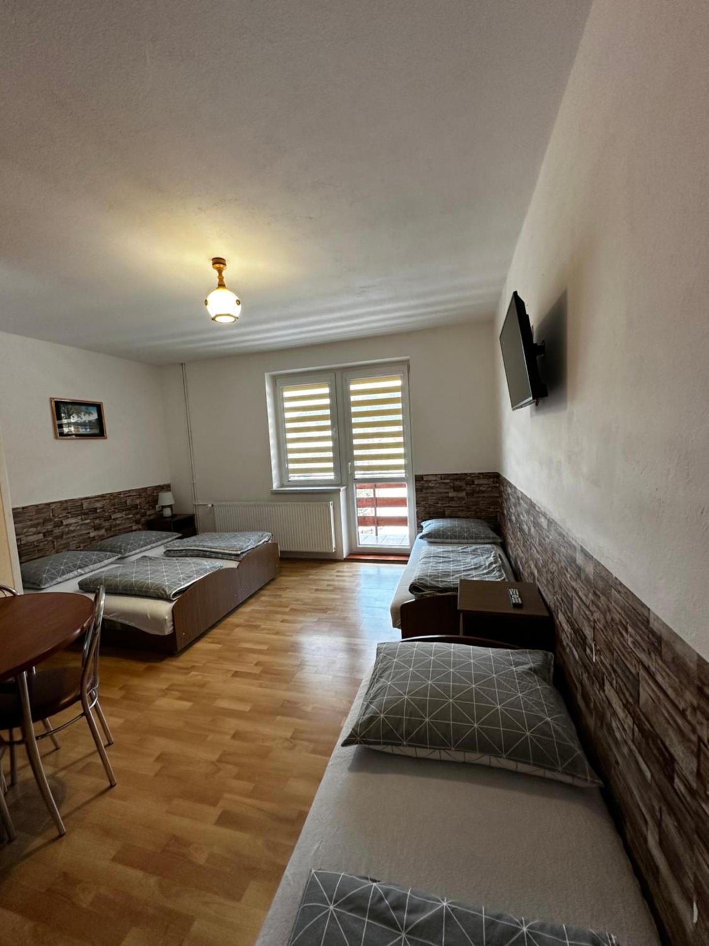 Noclegi "Na Szczyrboku" Dom II