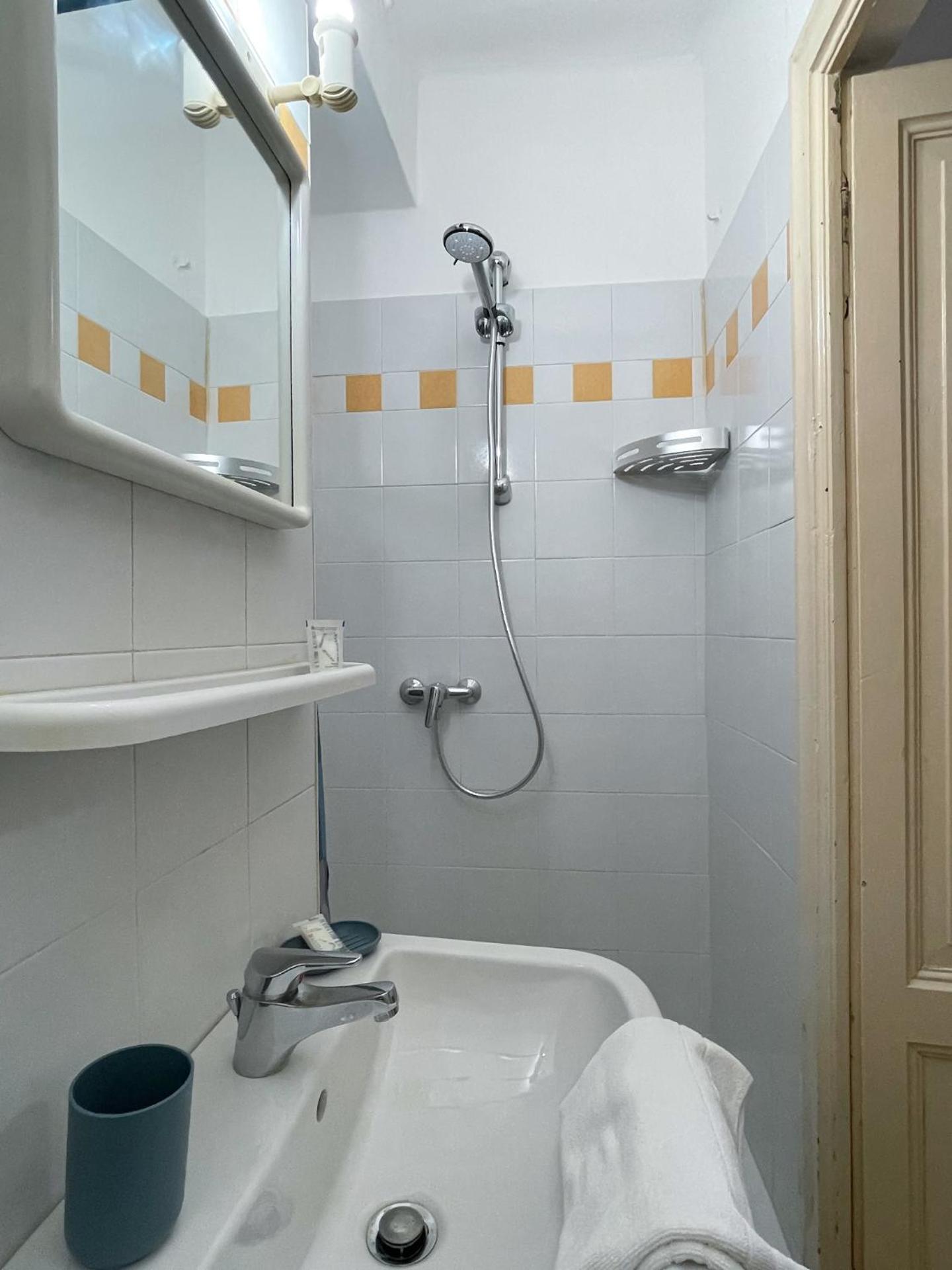 Roncati 7 center town studio apartments