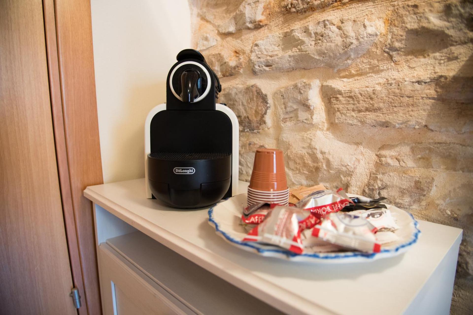 Coffee/tea facilities