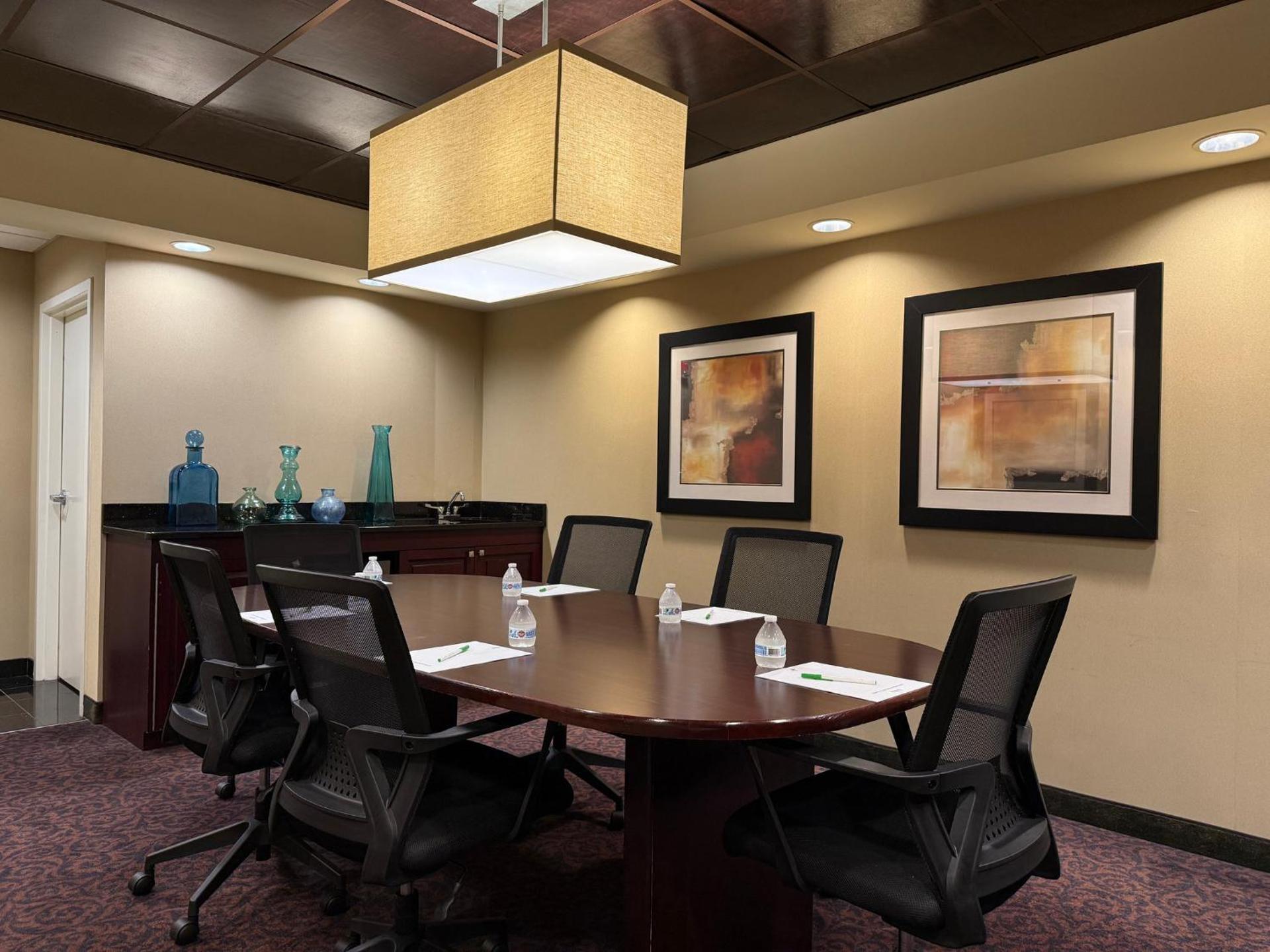 Meeting/conference room