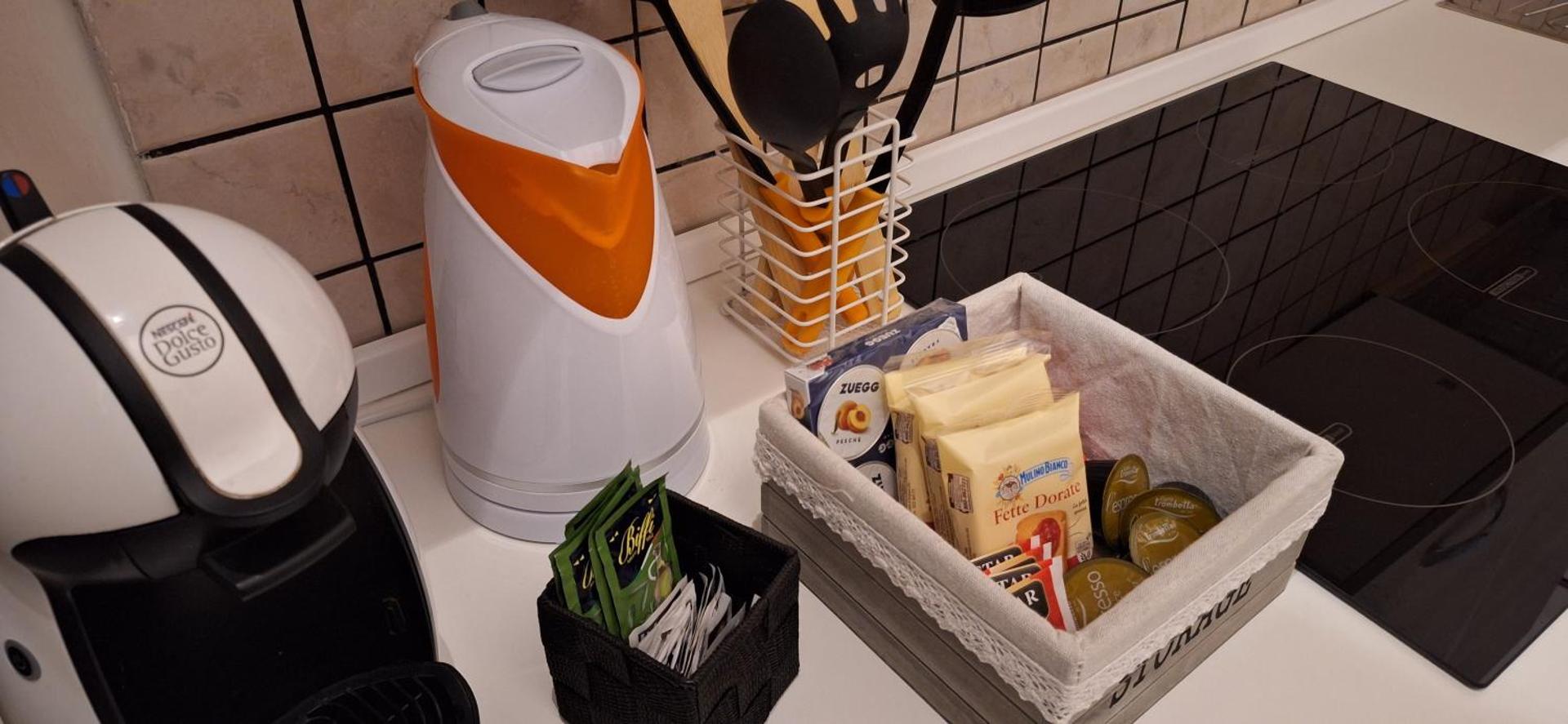 Coffee/tea facilities