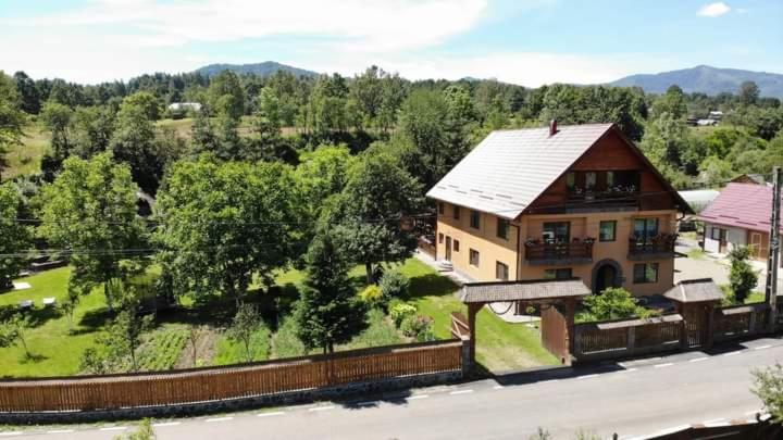 Pensiunea Ancuta din Botiza