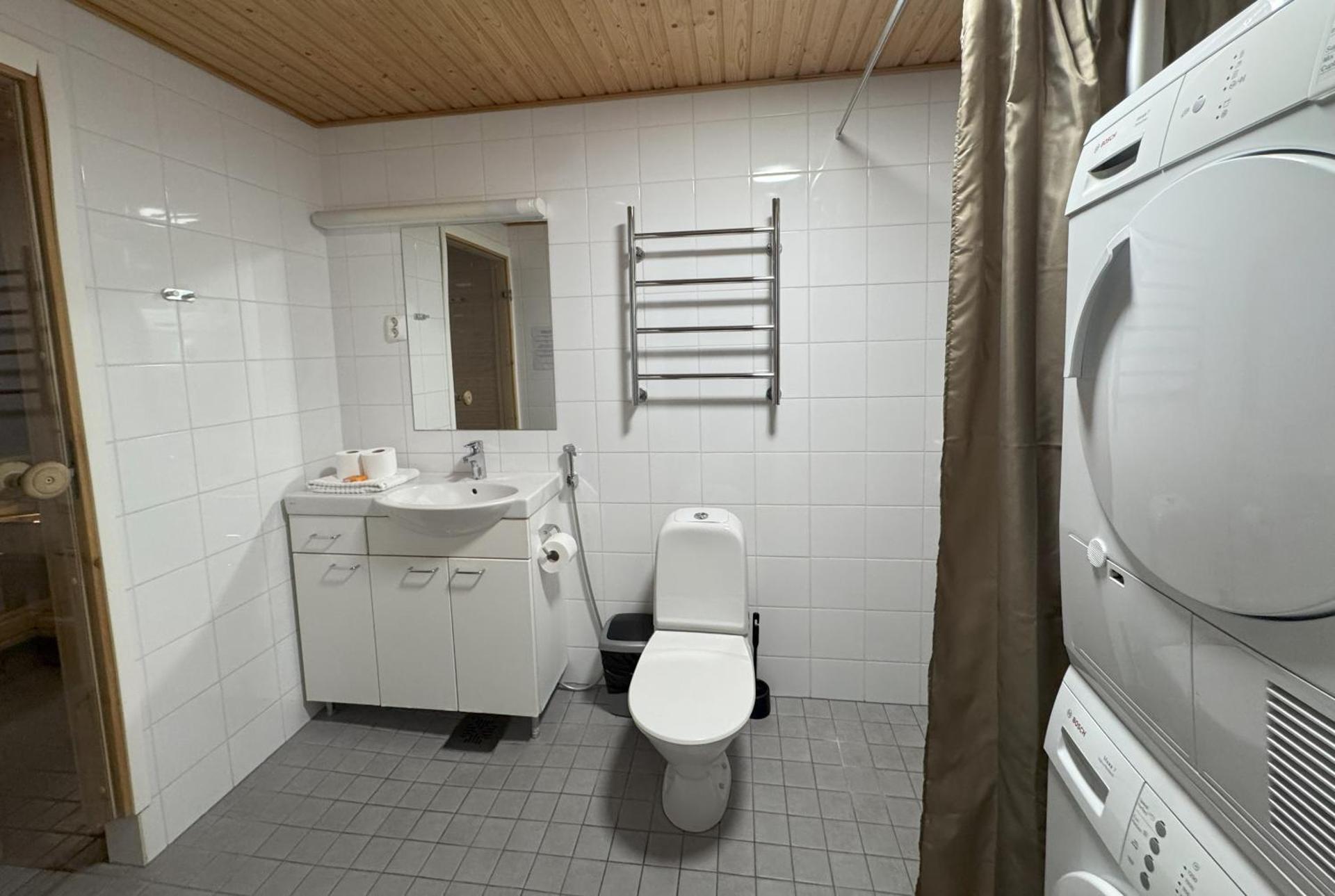 Gella Canalside Apartments with sauna and balcony in address Saukonpaadenranta 4