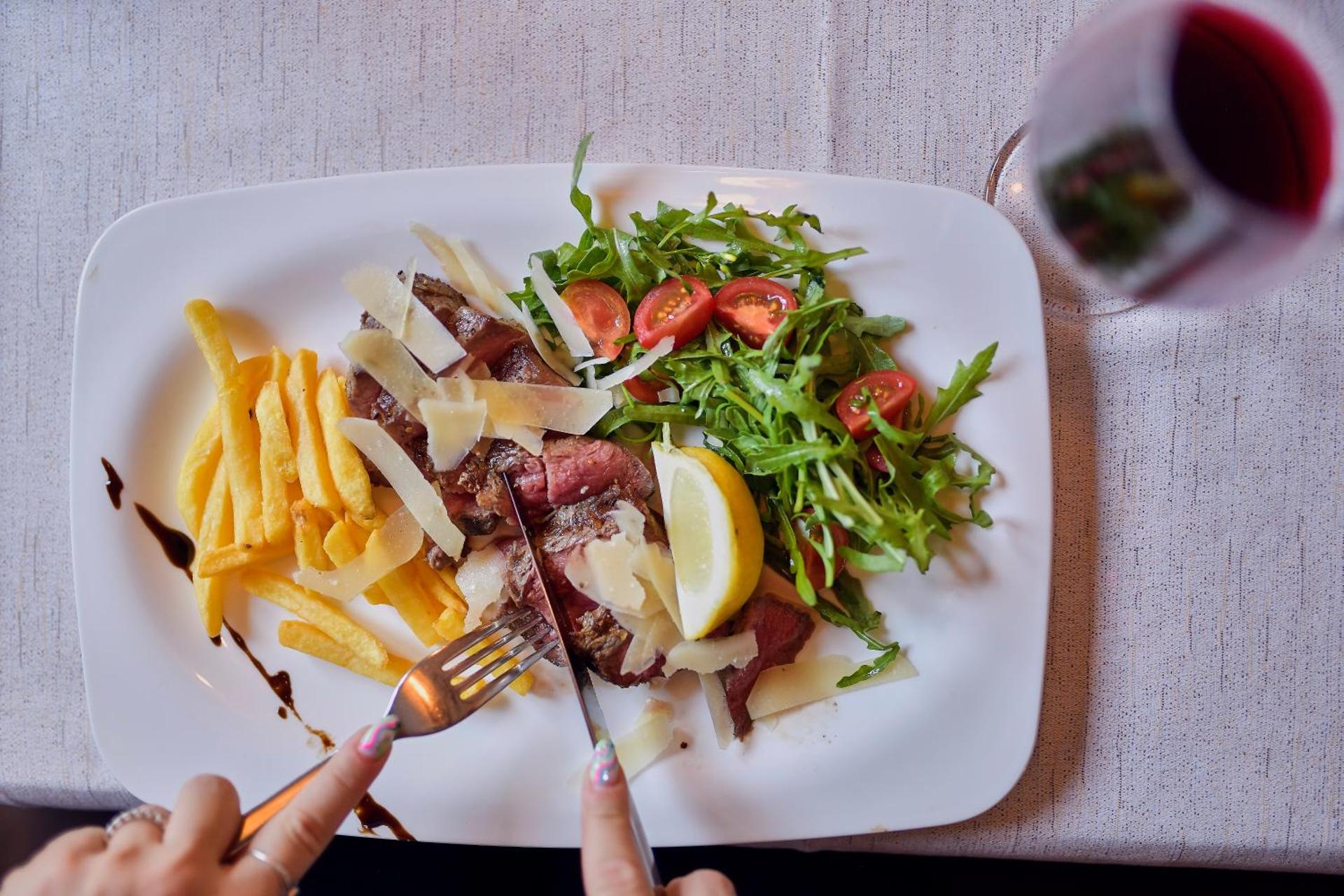 Restaurant/places to eat