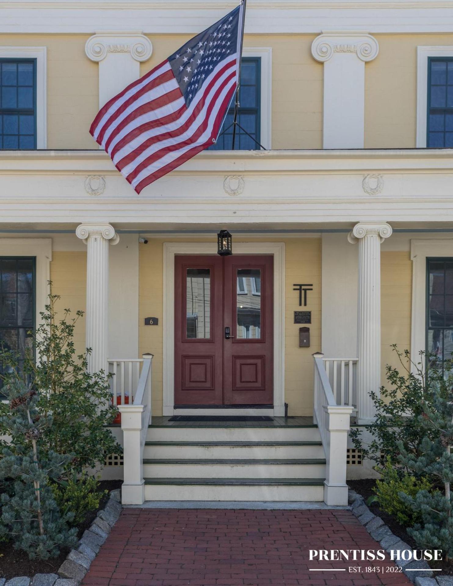 Prentiss House by Thatch