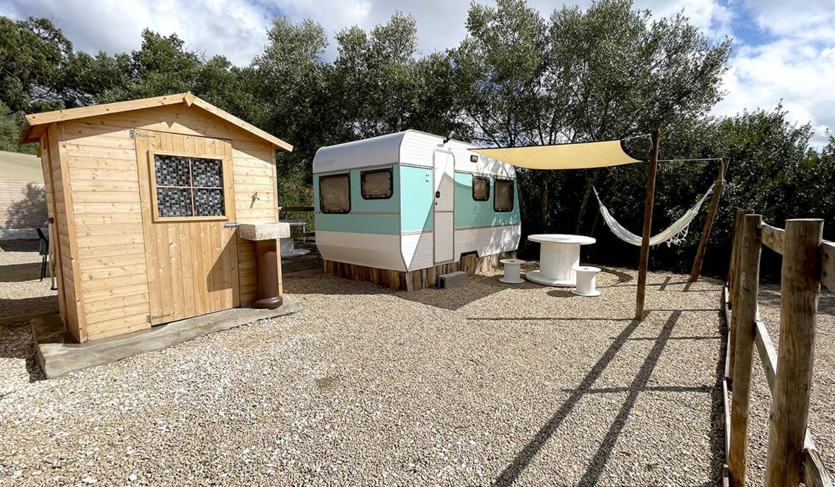 Vdb Lodge - coworking space - Work Relax & Sleep