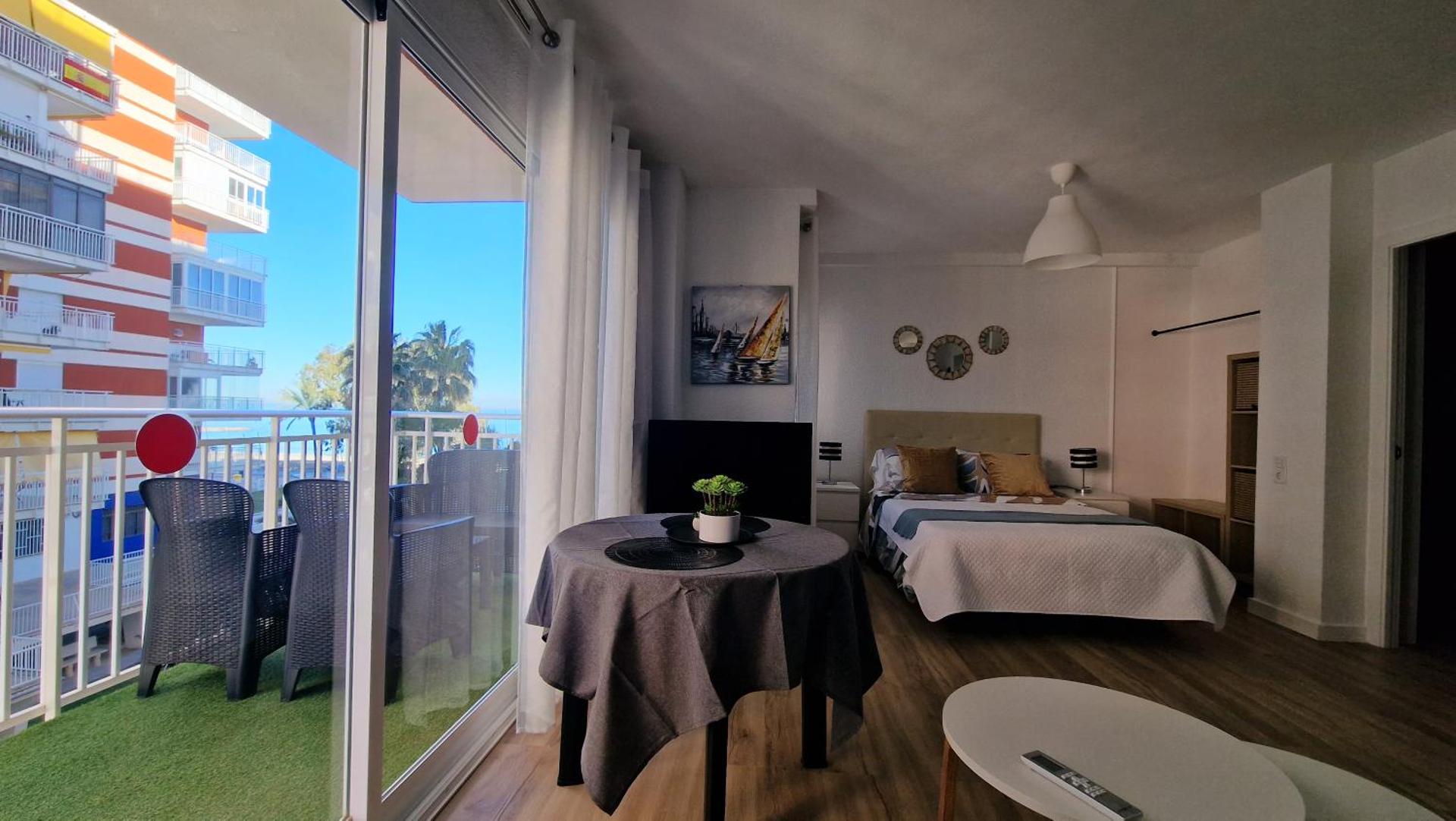 Perfect direct beach access