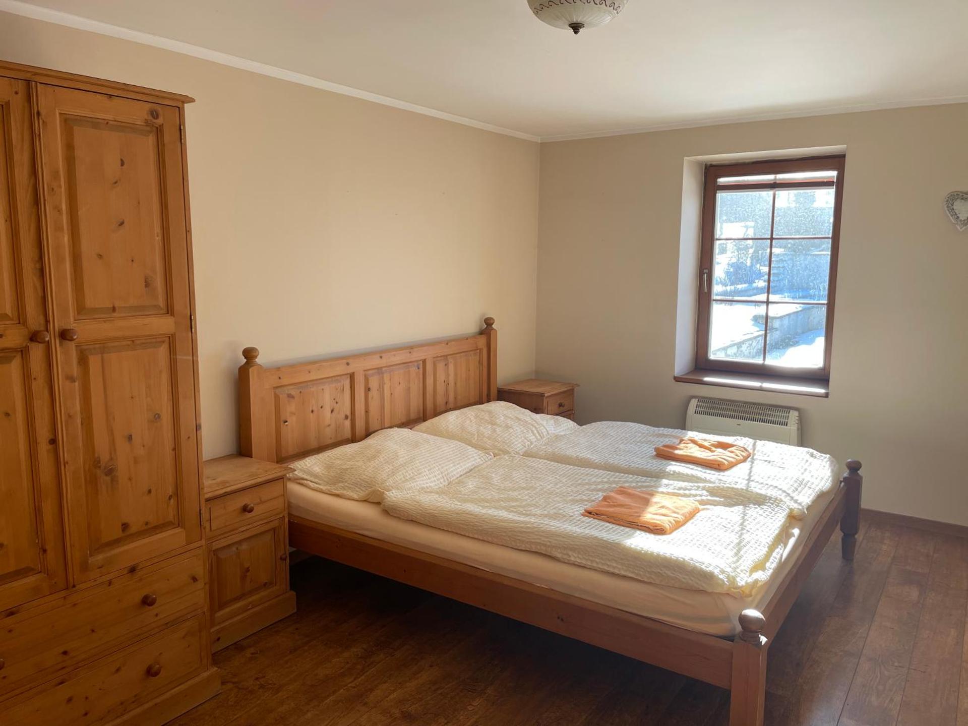 Apartamento con vistas a la piscina 