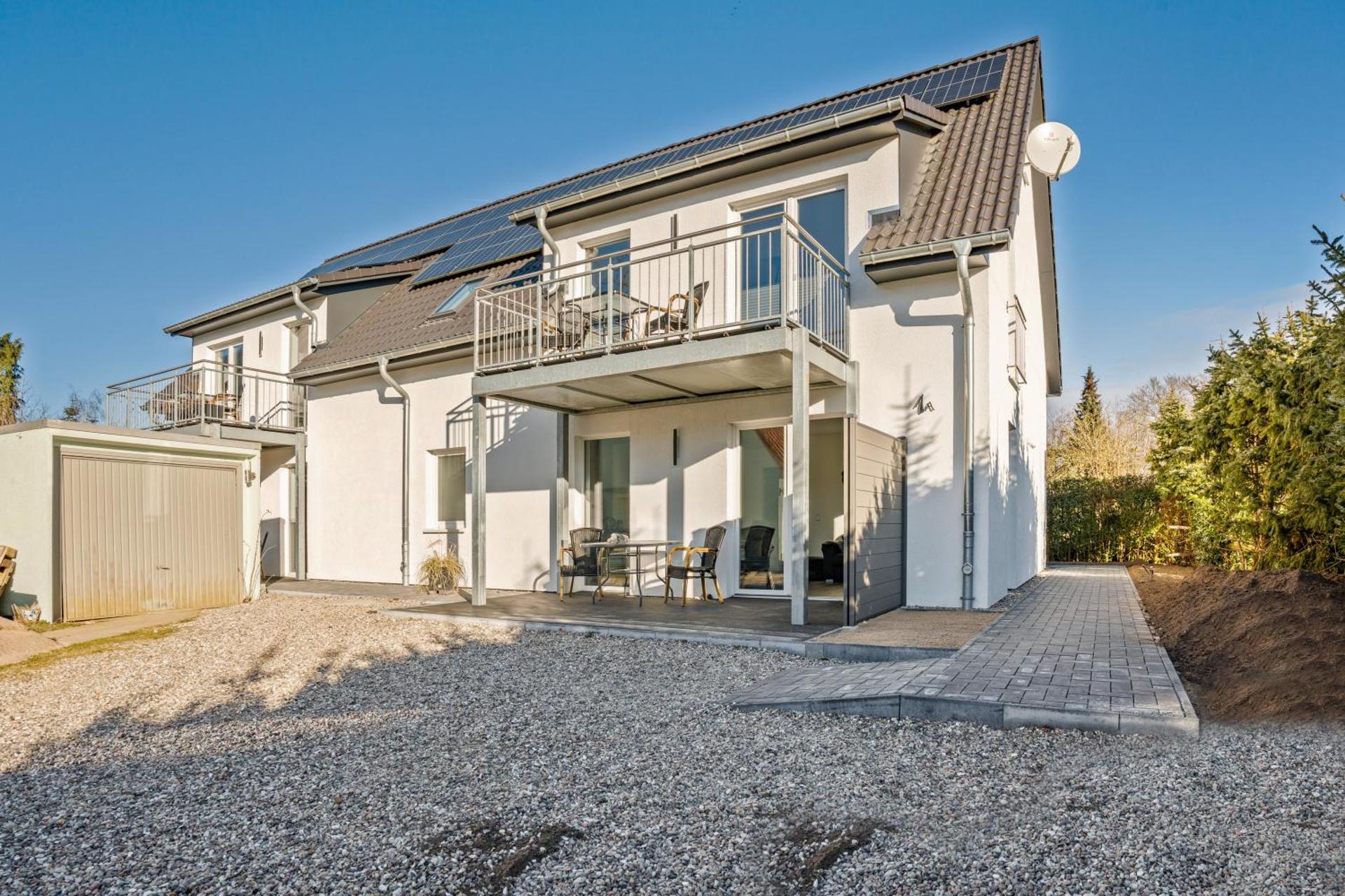 Superior One-Bedroom Apartment