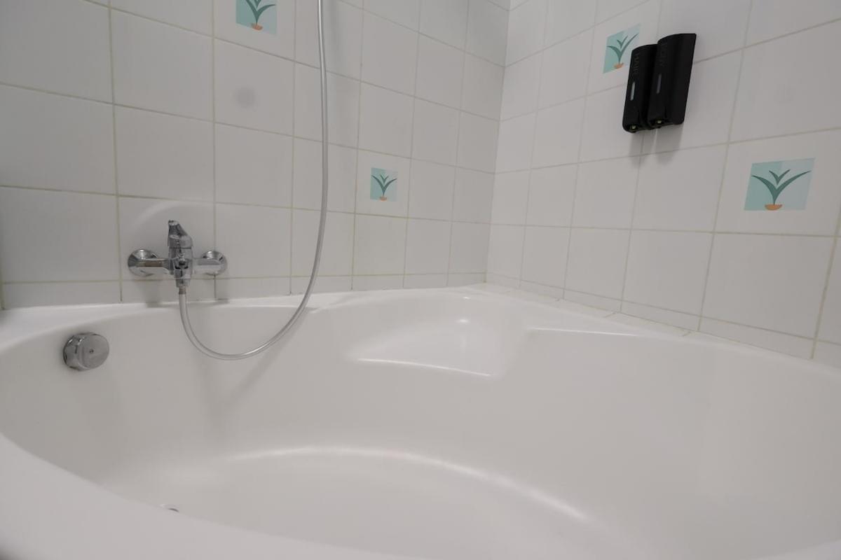 E Le clos des lumières, maison 13 pers avec jardin